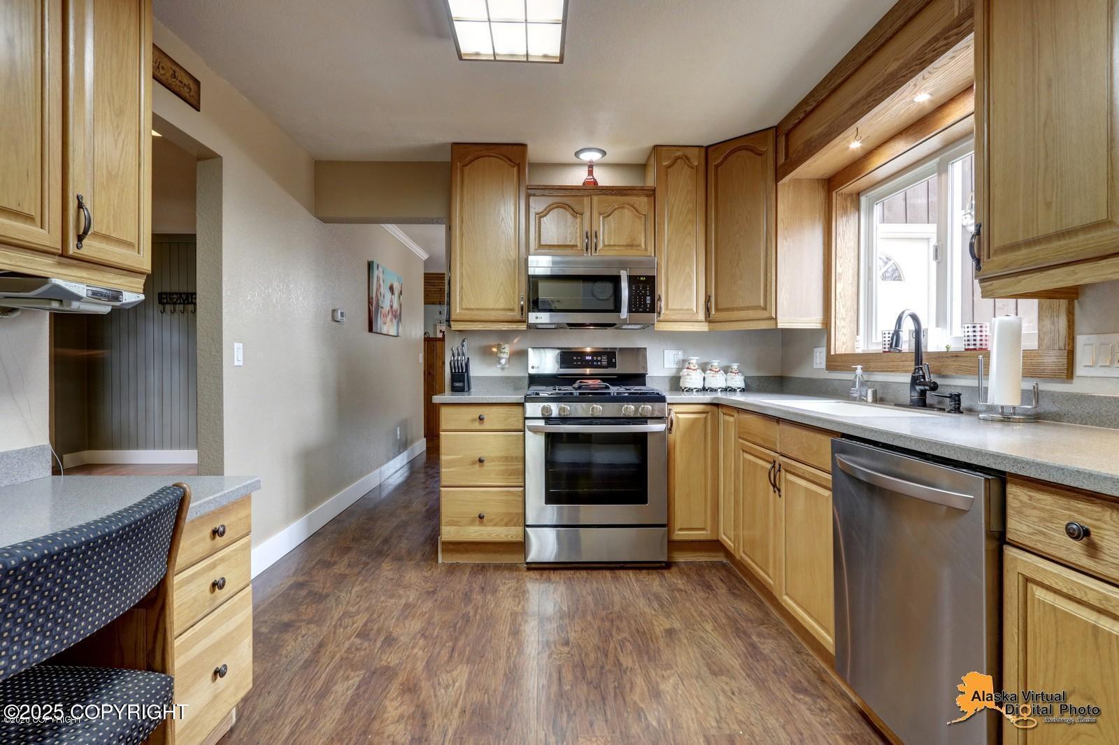 19228 Adak Circle, Eagle River, Alaska image 13