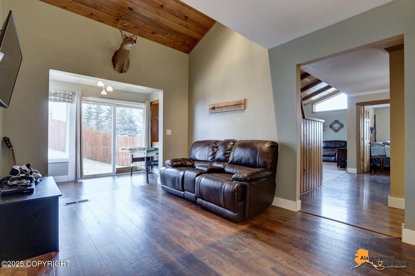 19228 Adak Circle, Eagle River, Alaska image 15