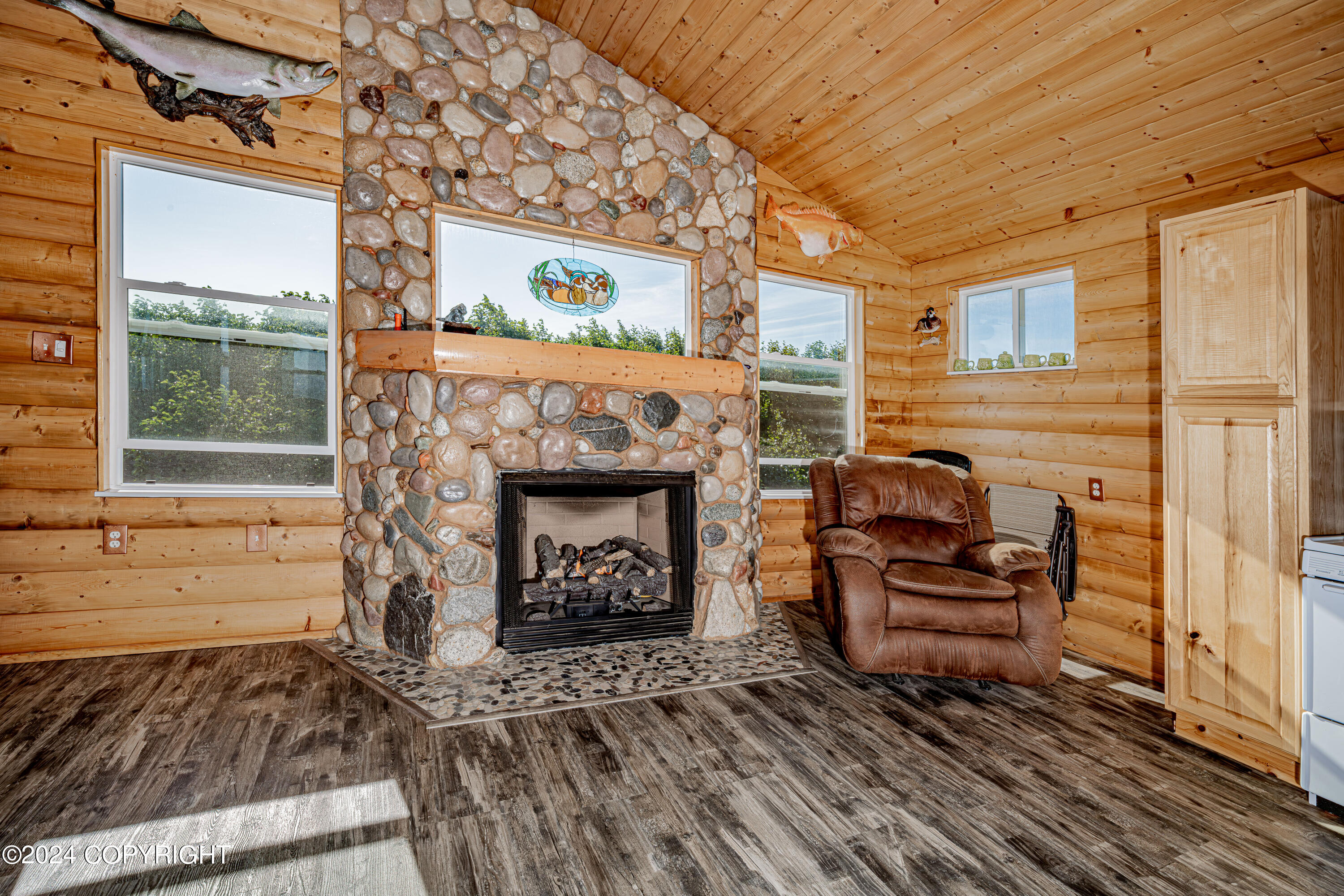 10051 Seaside Court, Ninilchik, Alaska image 10