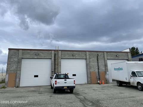 8220 Petersburg Street Anchorage AK 99507