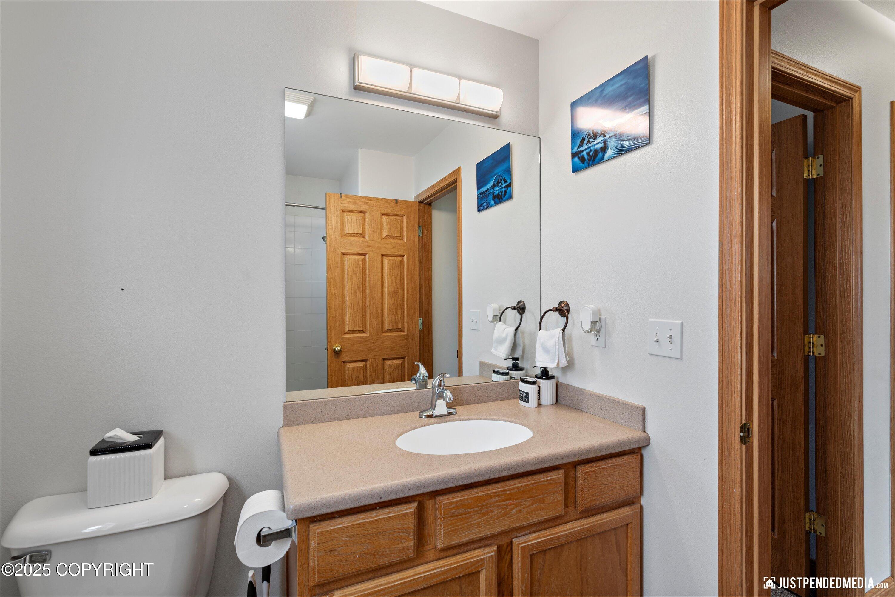 2424 Lusardi Point Circle, Anchorage, Alaska image 23