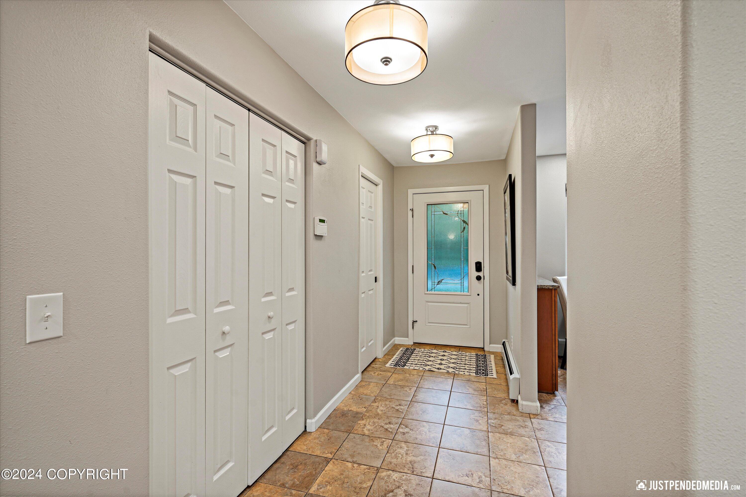 Anchorage, Alaska 99507, United States, 3 Bedrooms Bedrooms, ,2 BathroomsBathrooms,Residential,Pending,44364