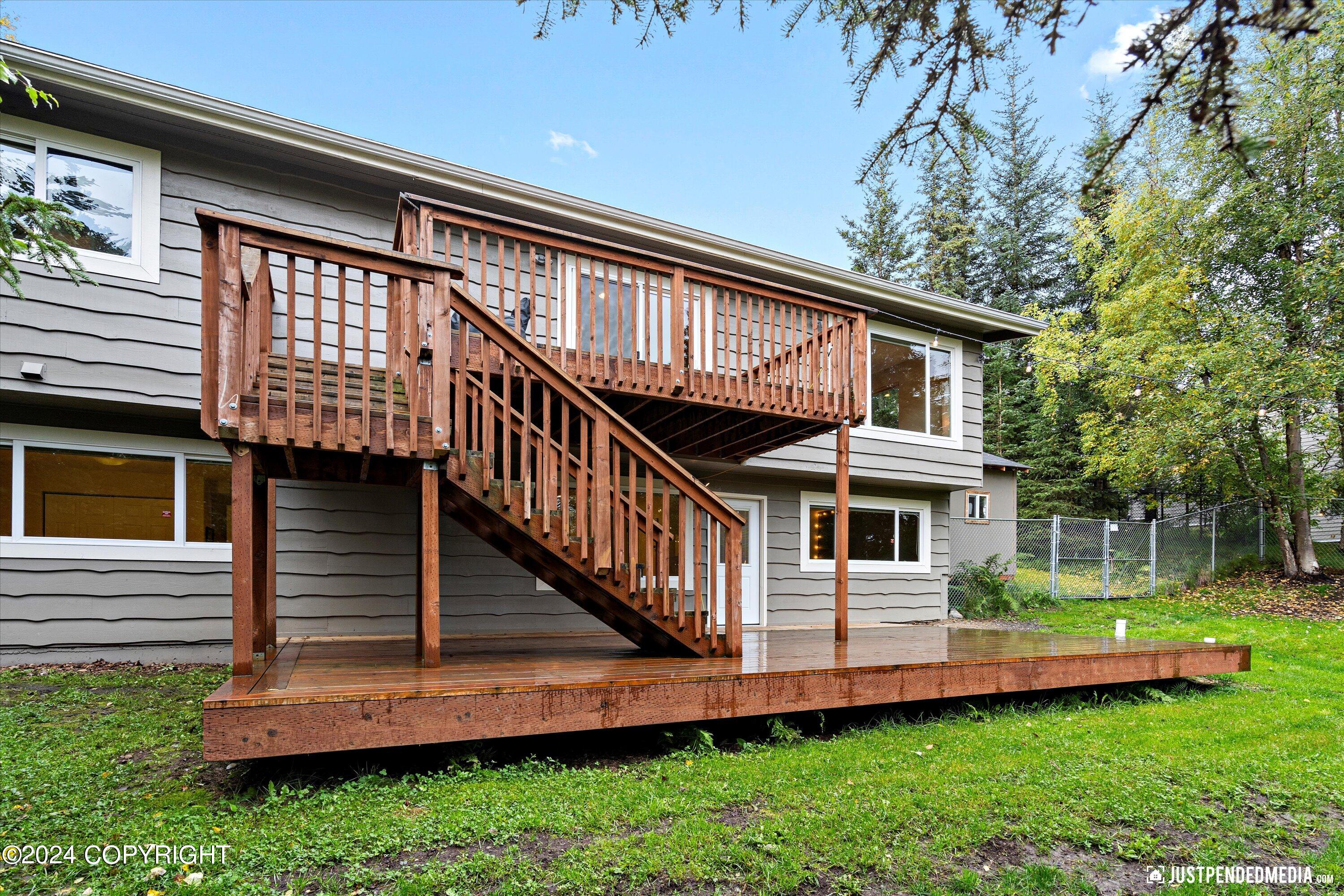 Anchorage, Alaska 99507, United States, 3 Bedrooms Bedrooms, ,2 BathroomsBathrooms,Residential,Pending,44364