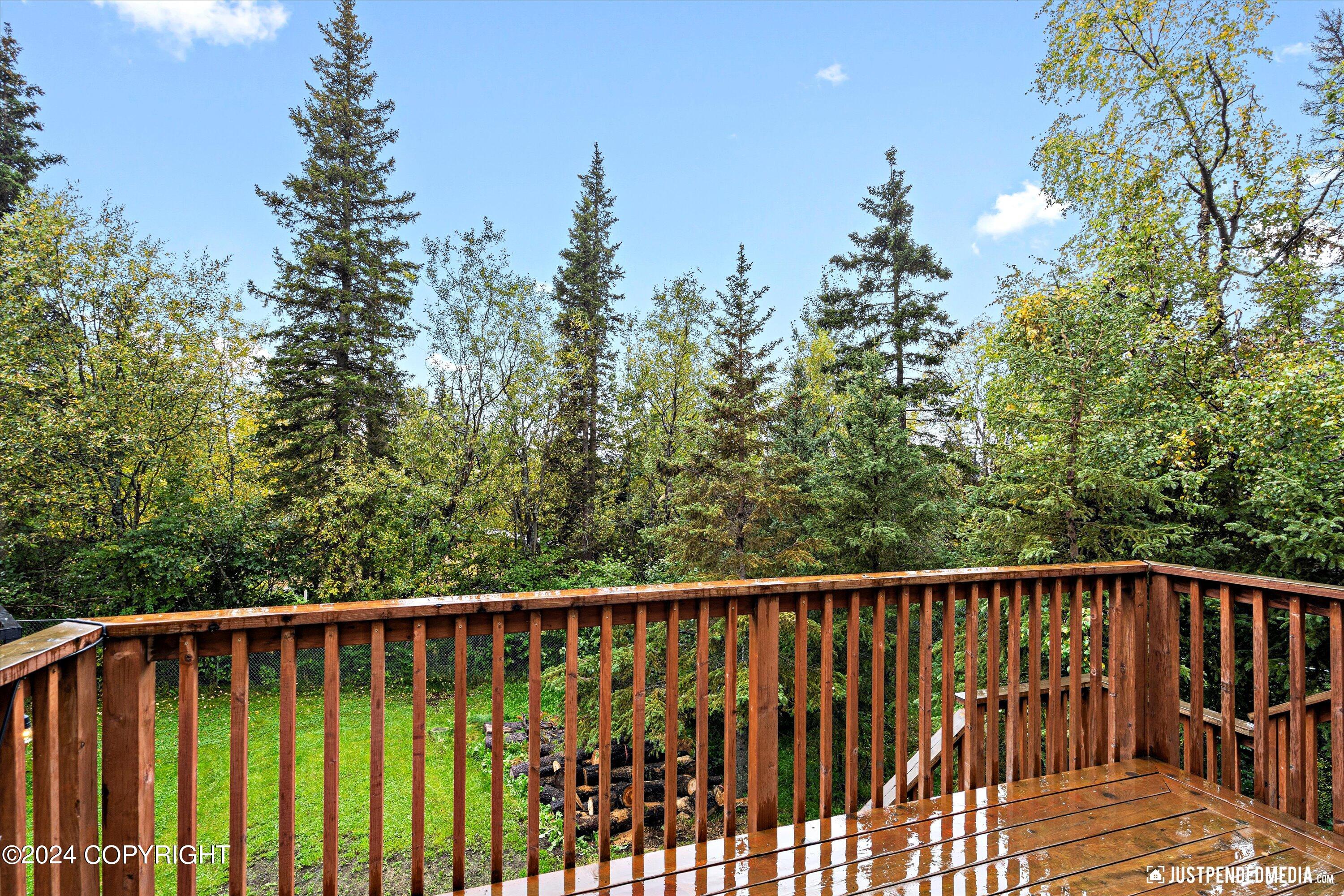 Anchorage, Alaska 99507, United States, 3 Bedrooms Bedrooms, ,2 BathroomsBathrooms,Residential,Pending,44364