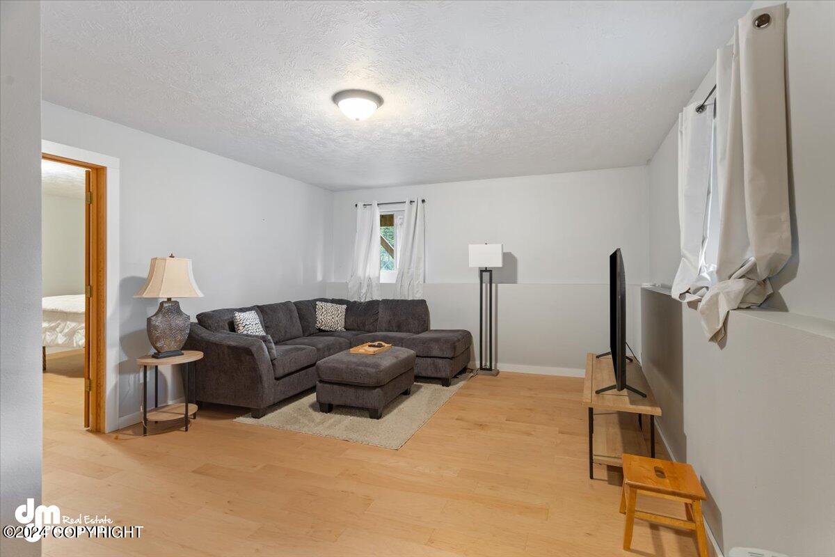 22253 Elkhorn Circle, Eagle River, Alaska image 35