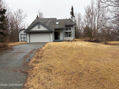 Homes For Sale - 1965 N Kentucky Derby Drive<br/> Palmer, AK 99645