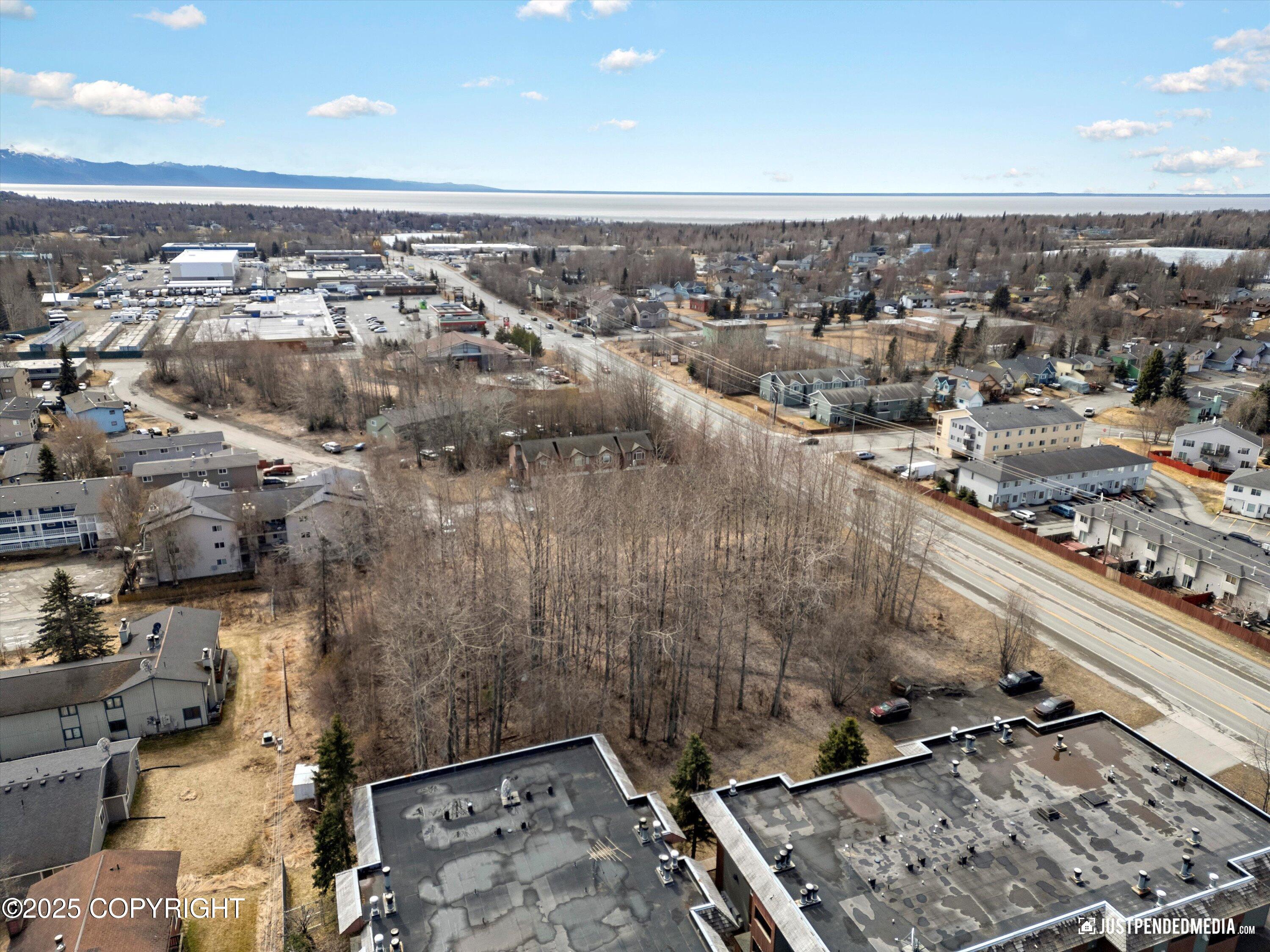 8525 Jewel Lake Road, Anchorage, Alaska image 7