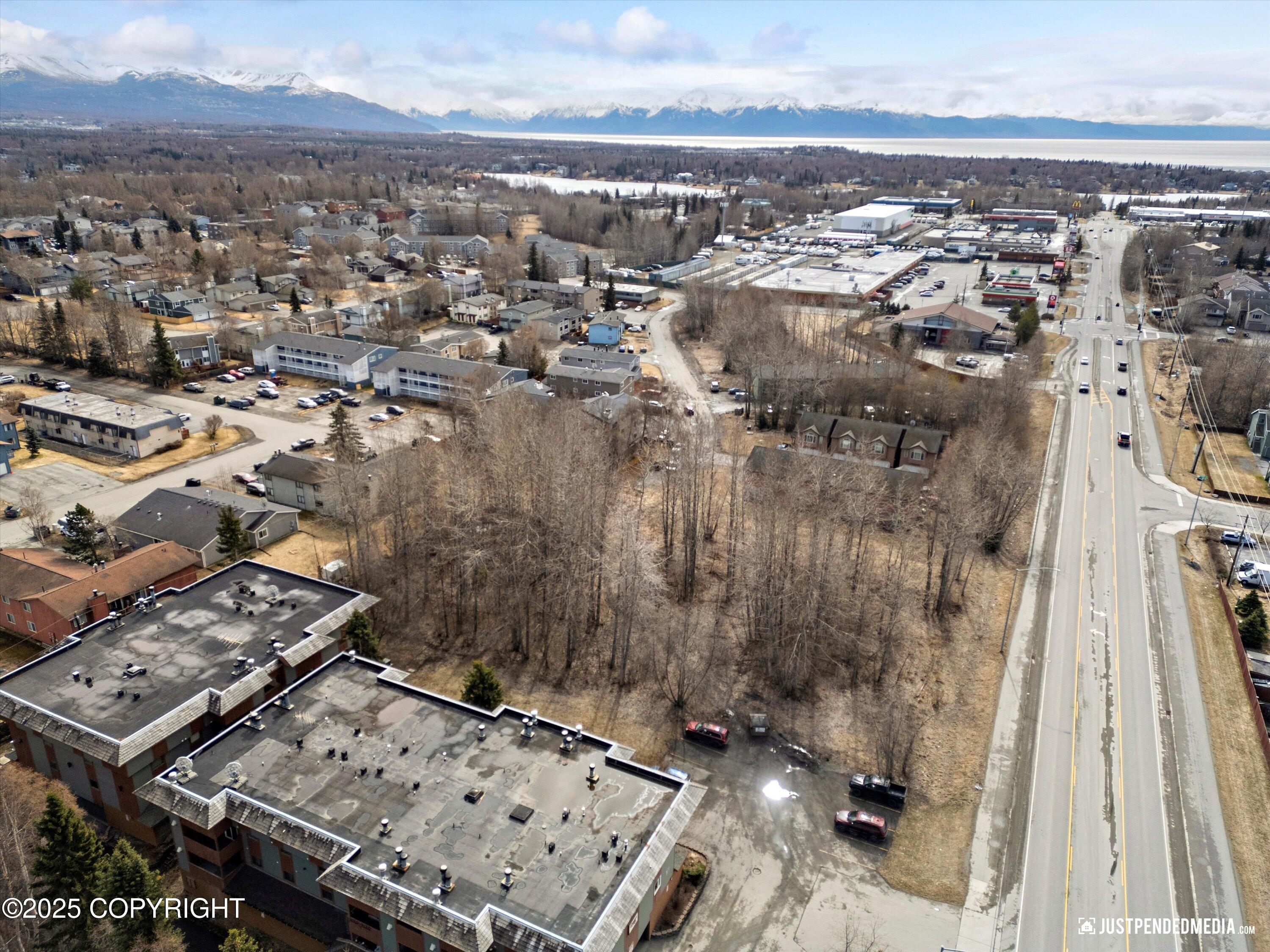 8525 Jewel Lake Road, Anchorage, Alaska image 6