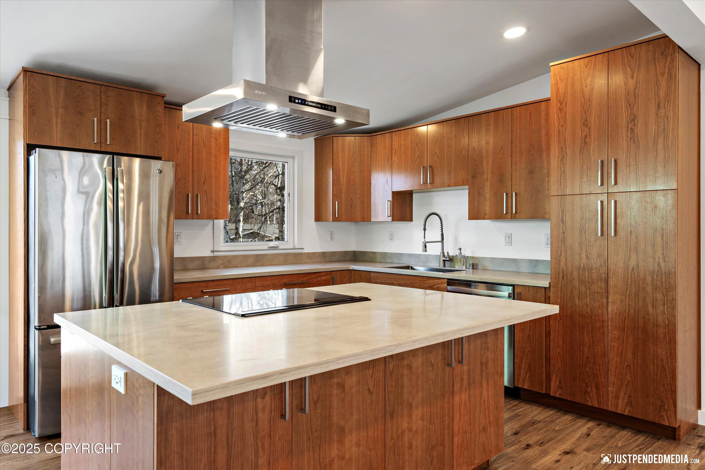 6905 Crawford Street, Anchorage, Alaska image 13
