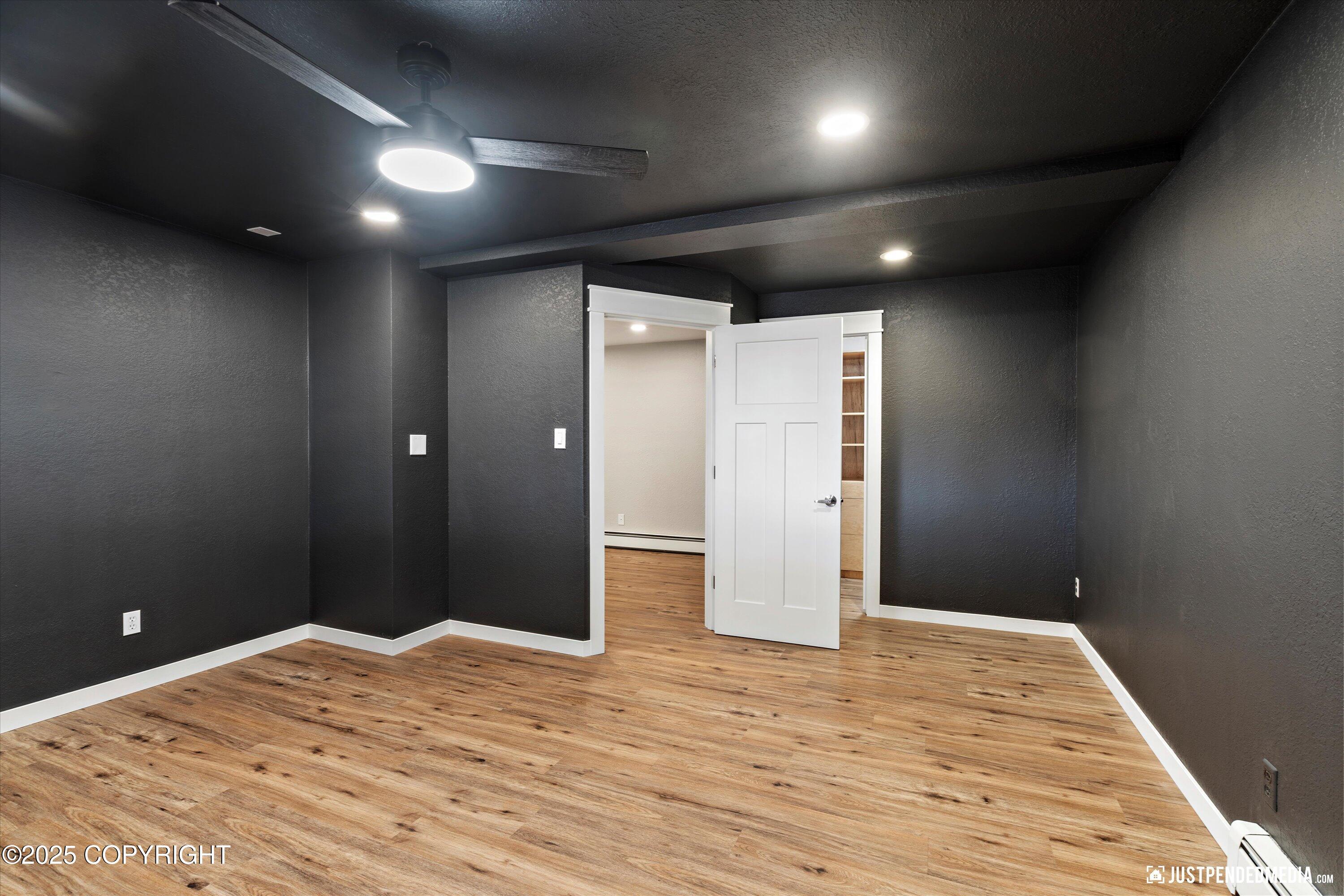 6905 Crawford Street, Anchorage, Alaska image 33