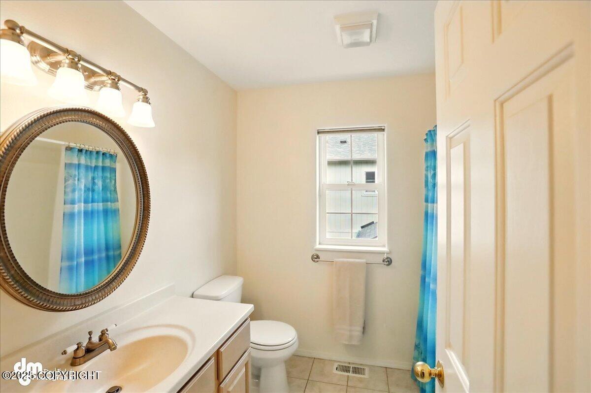 19016 Mountain Point Circle, Eagle River, Alaska image 25