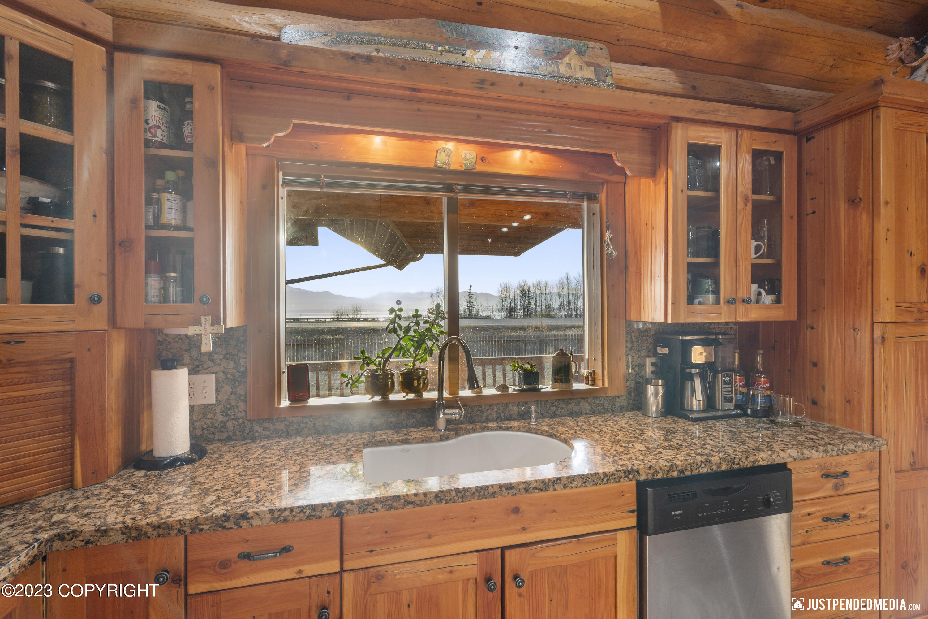 11118 S Knik Goose Bay Road, Wasilla, Alaska image 13