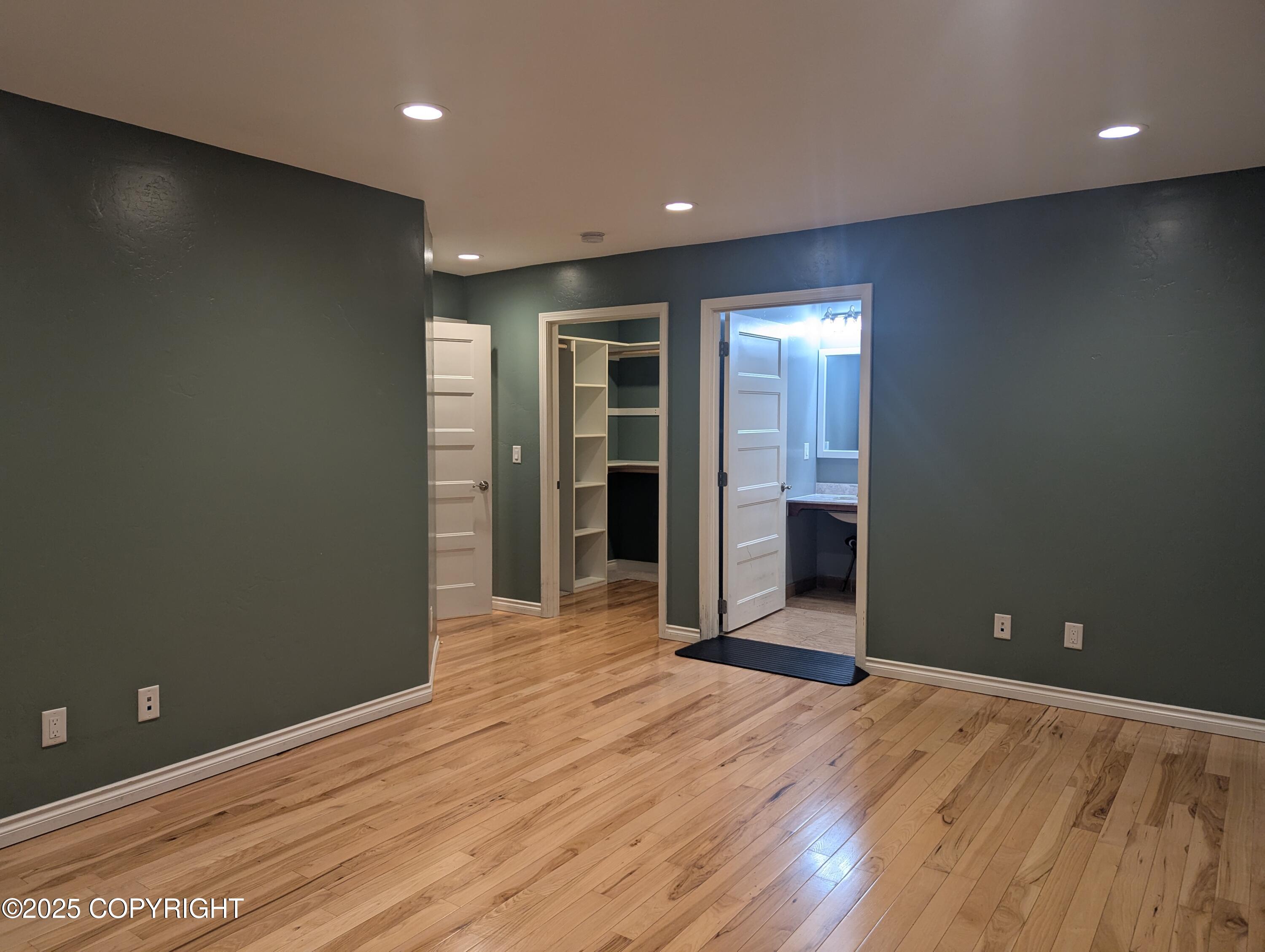 7324 Zurich Street, Anchorage, Alaska image 18