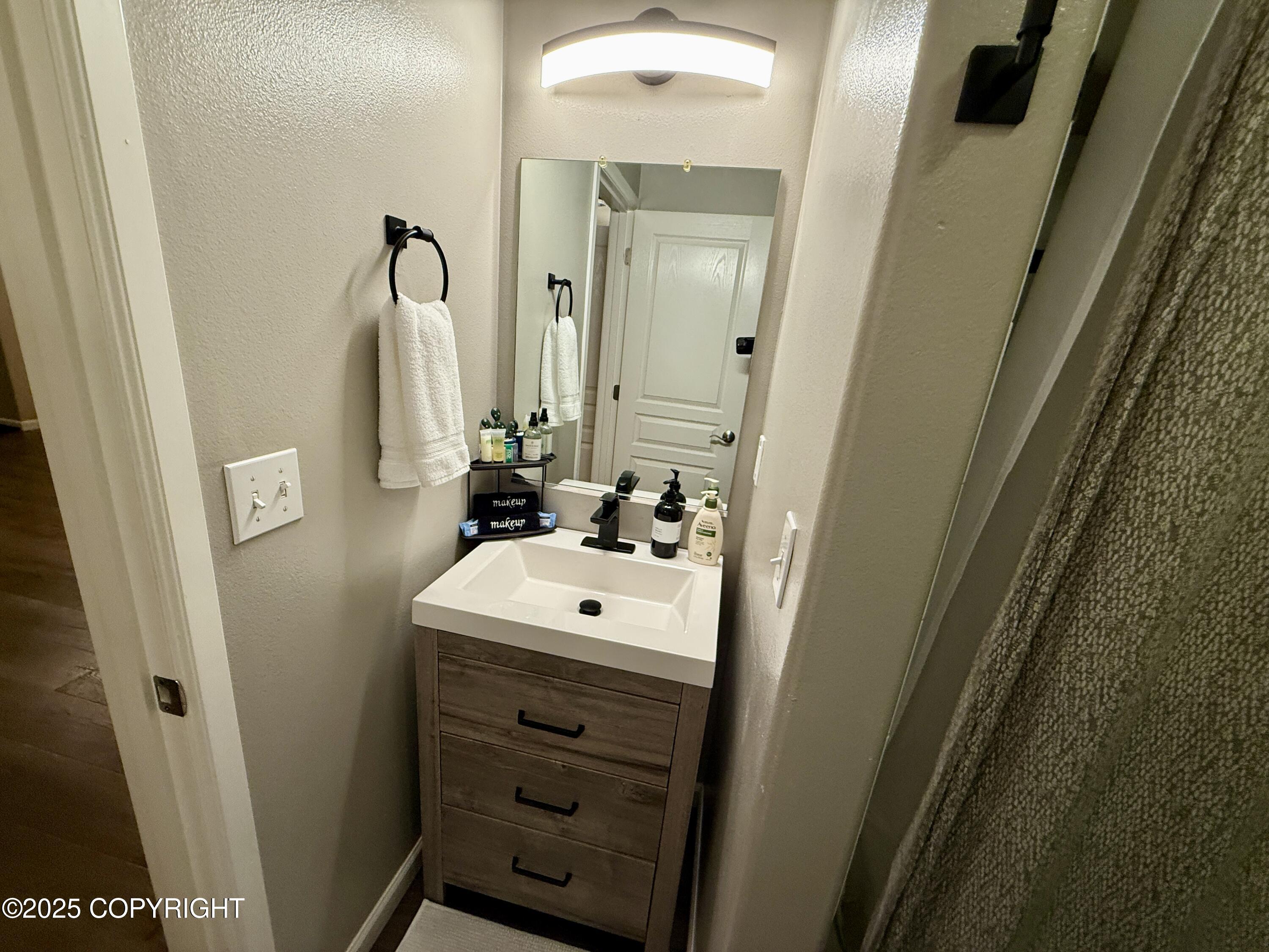 330 Hightower Road #B102, Girdwood, Alaska image 28