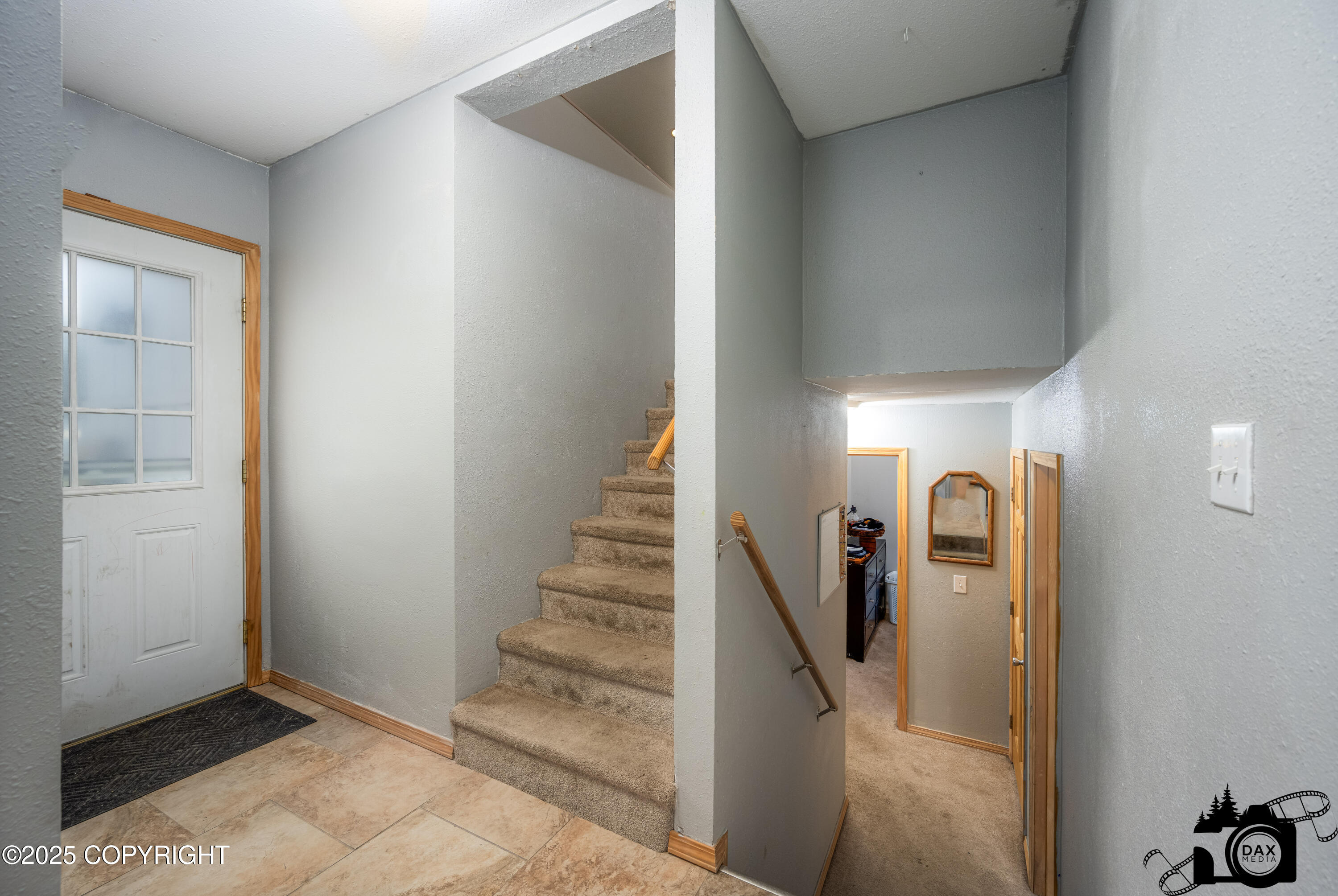 639 E Beaver Avenue, Palmer, Alaska image 5