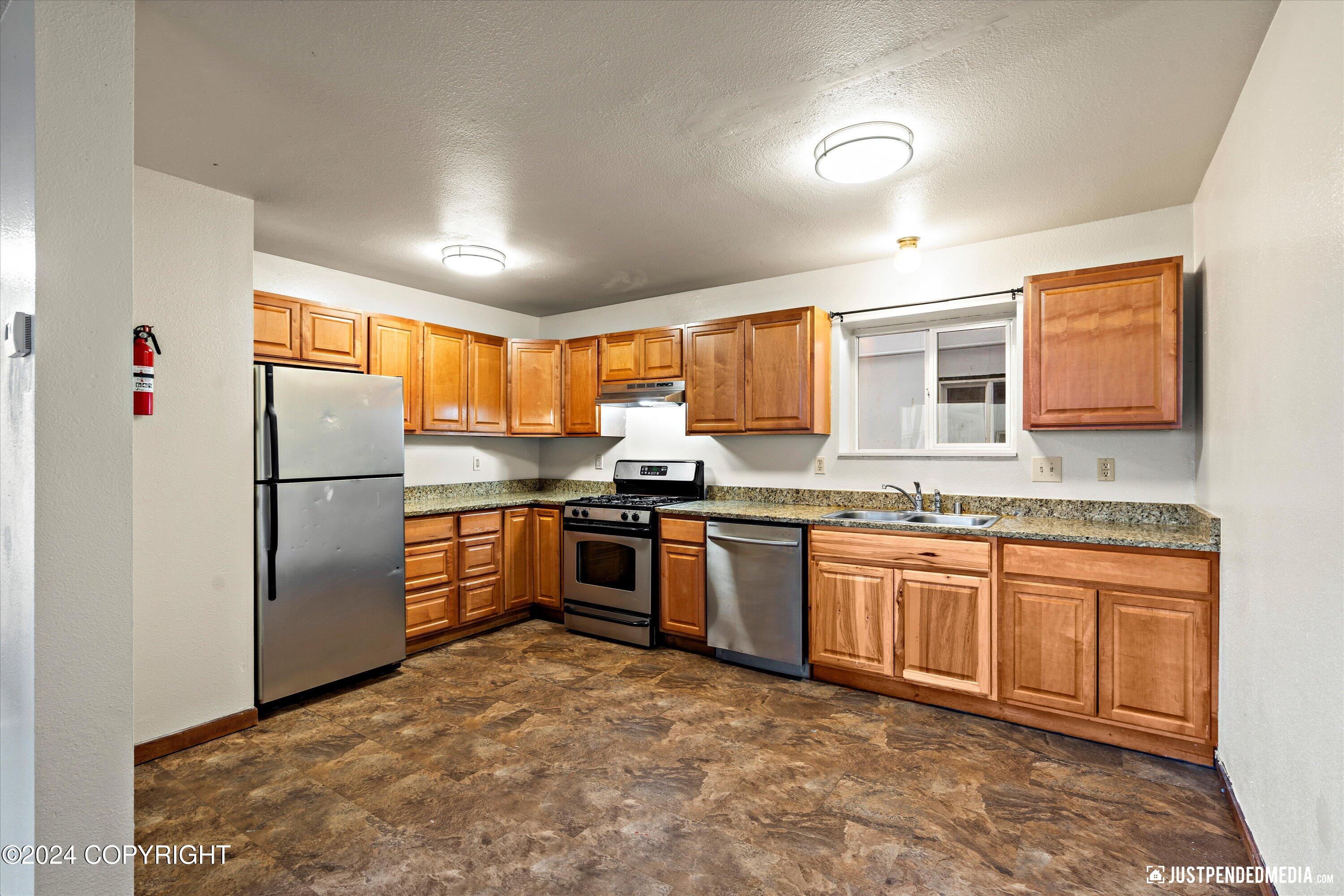 5140-5200 Taku Drive
