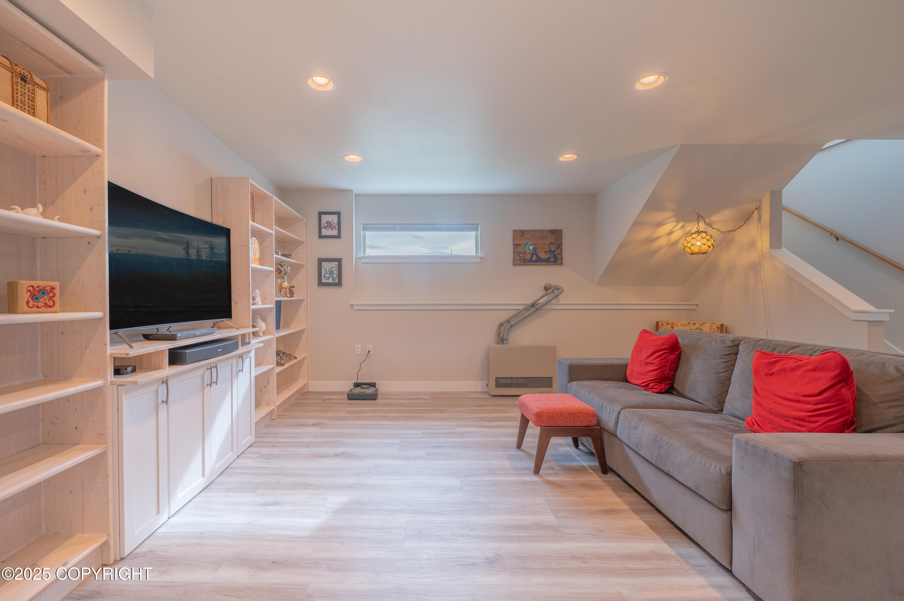 437 W Fairview Avenue, Homer, Alaska image 27