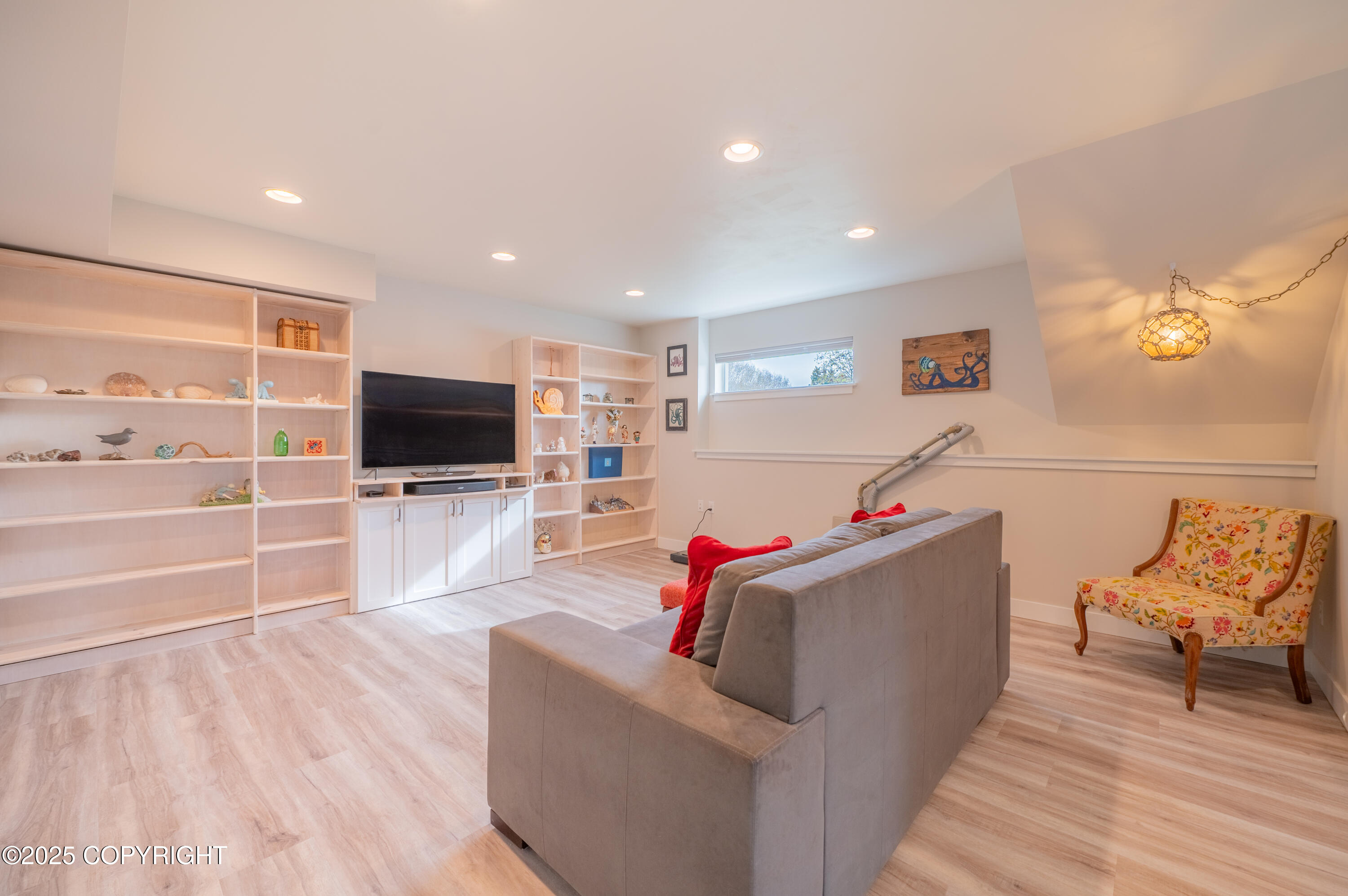 437 W Fairview Avenue, Homer, Alaska image 28