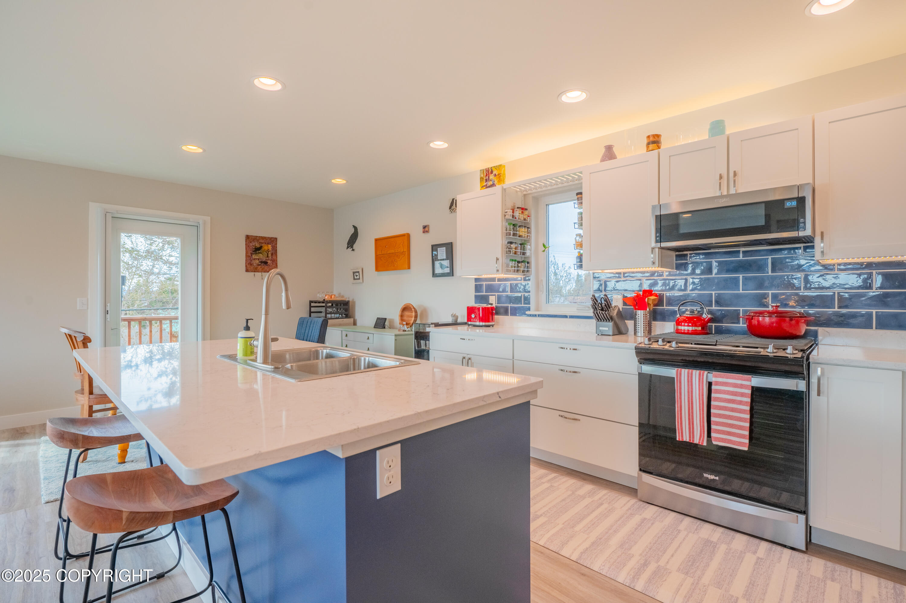 437 W Fairview Avenue, Homer, Alaska image 12