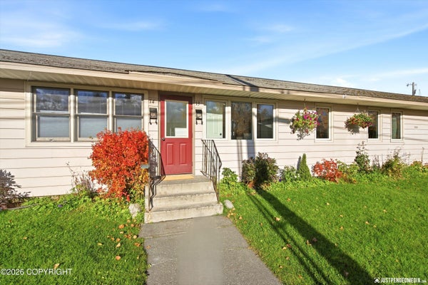1501 W 11TH AVE APT 13, ANCHORAGE, AK 99501 - Image 1f7aa82762ac1ea3f6d103cc36f3fc3c/4222255481
