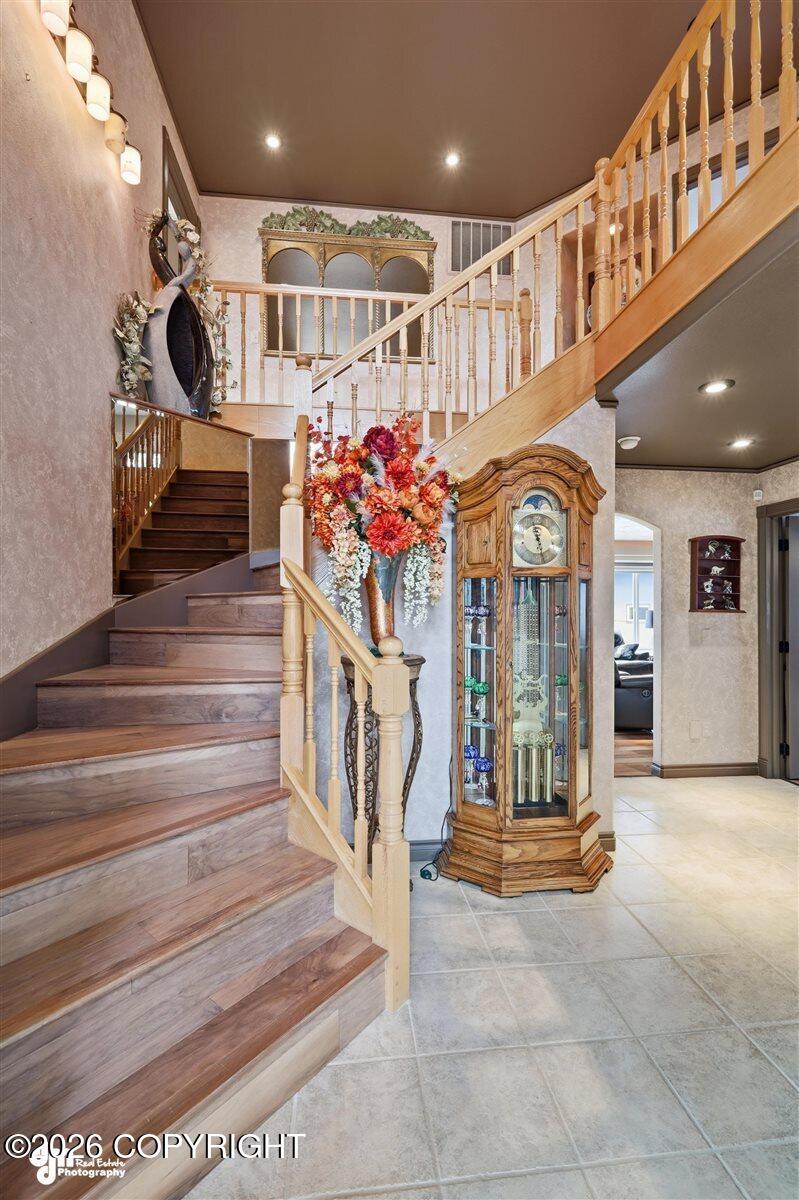 5823 E Morning Mist Drive