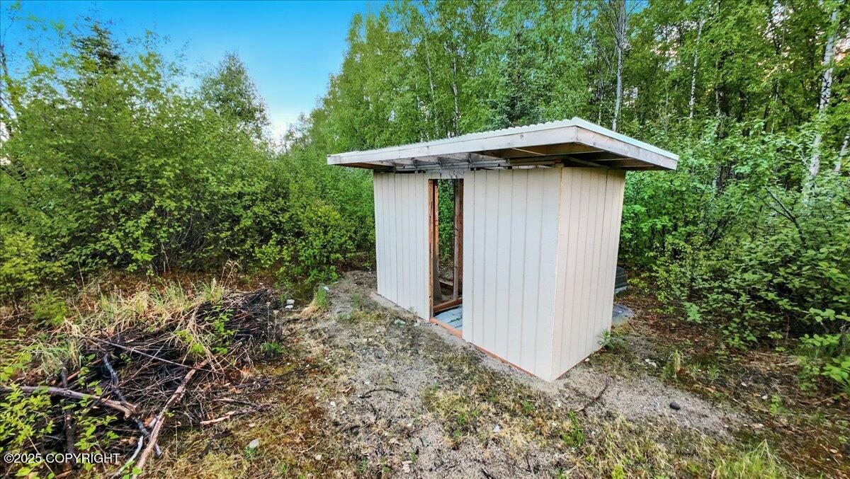 15946 W Willow Fishhook Road, Willow, Alaska image 6