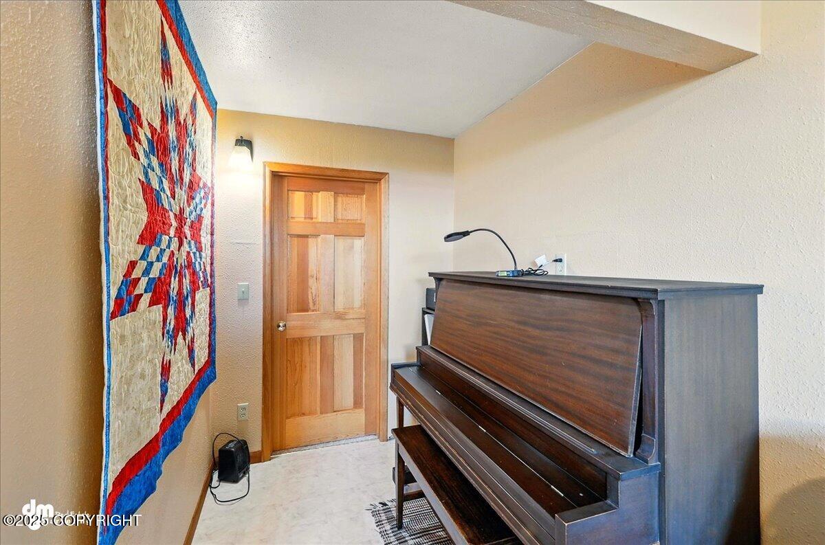 5301 N Glacier View Court, Homer, Alaska image 20