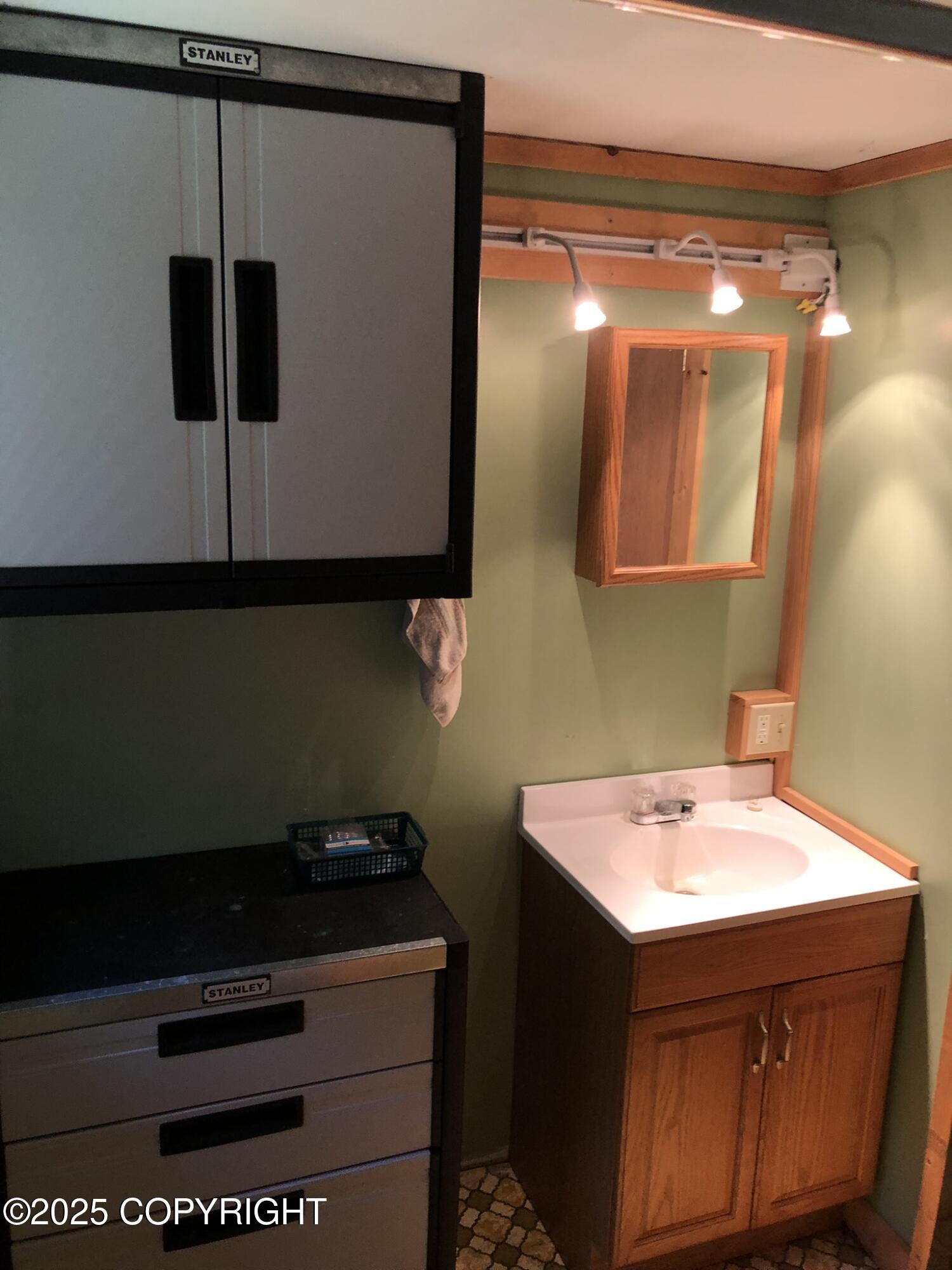 Homer, Alaska 99603, United States, 1 Bedroom Bedrooms, ,Residential,Active,187677