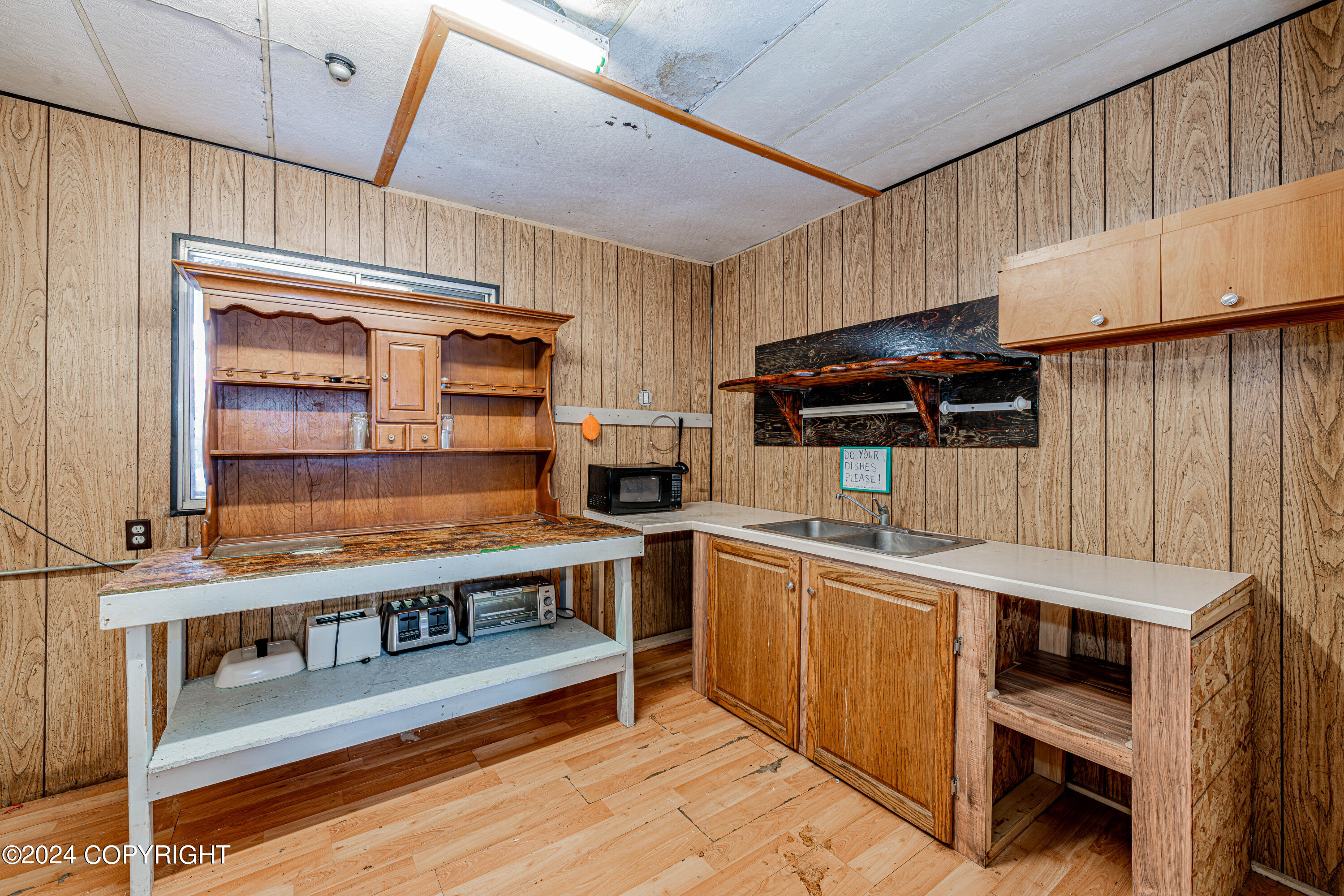 Cooper Landing, Alaska 99572, United States, ,Commercial,Pending,63832