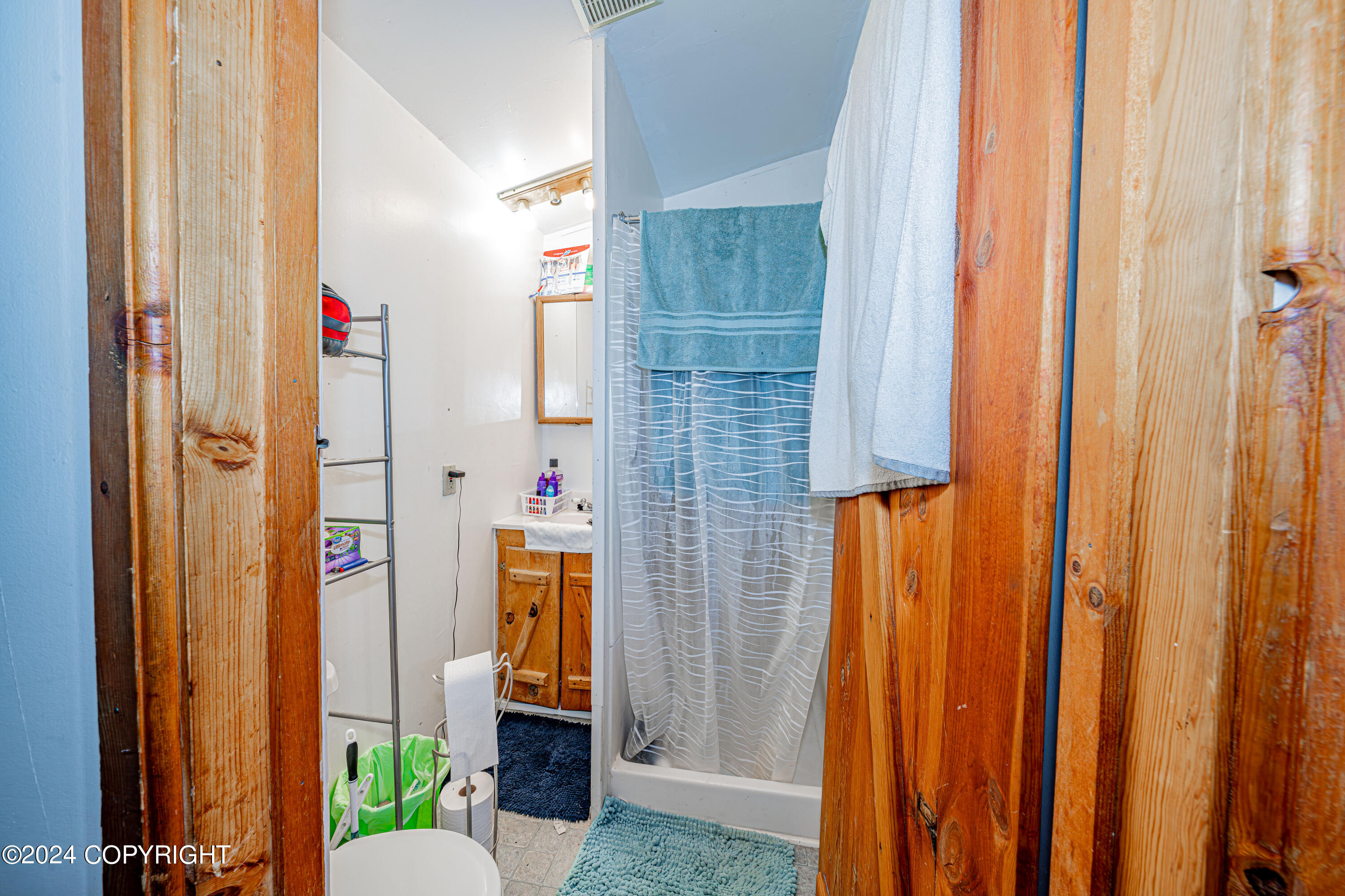 Cooper Landing, Alaska 99572, United States, ,Commercial,Pending,63832