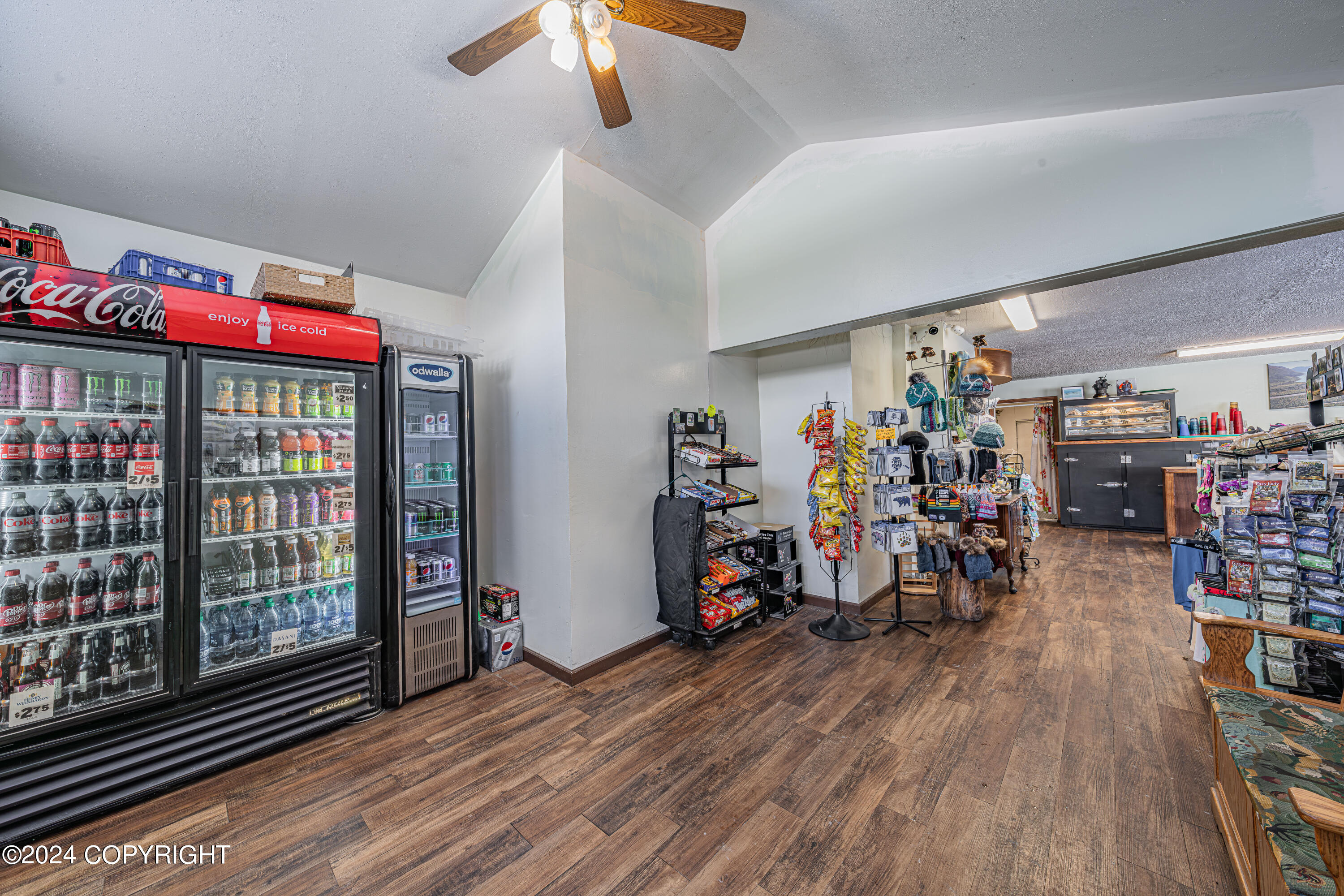 Cooper Landing, Alaska 99572, United States, ,Commercial,Pending,63832