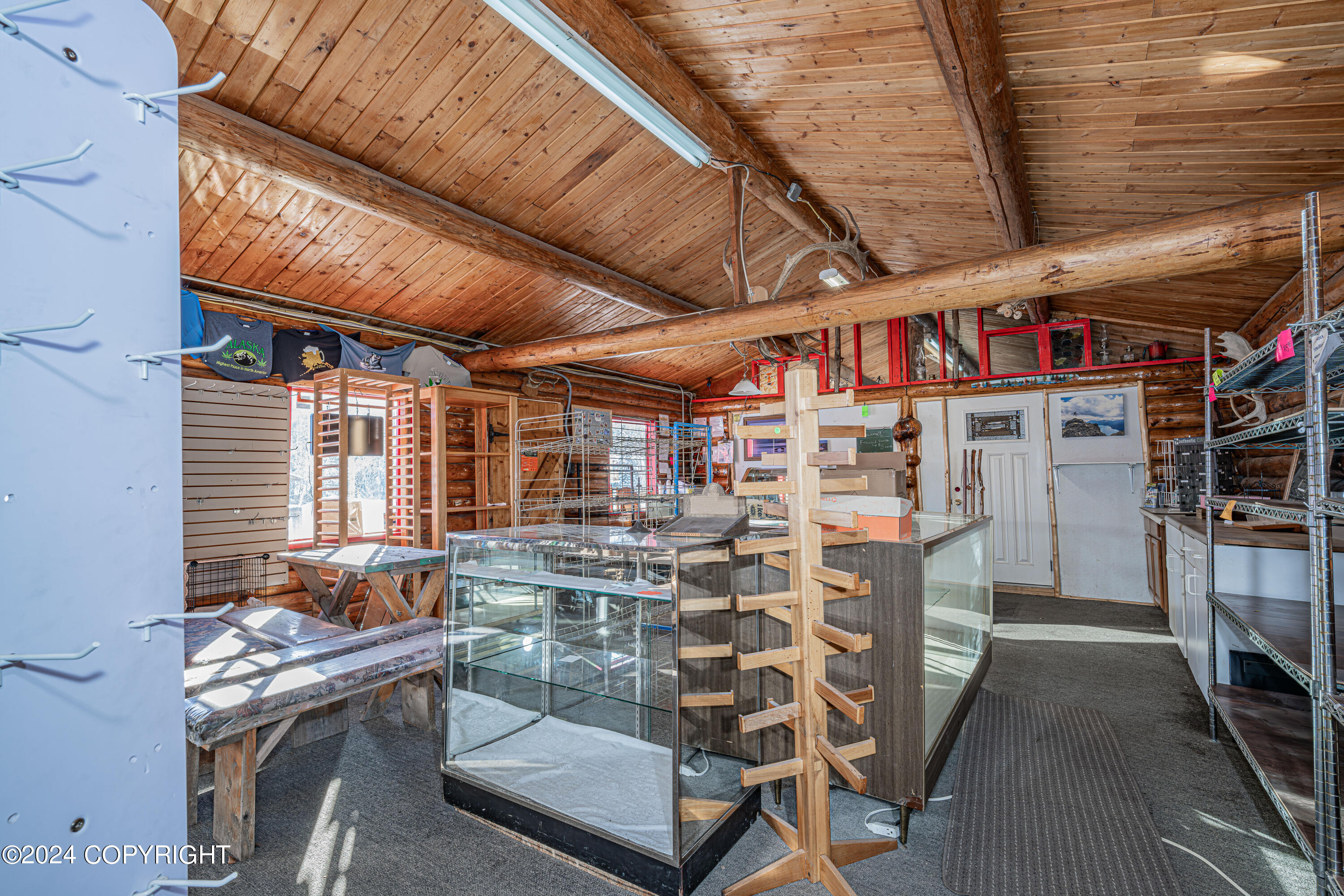 Cooper Landing, Alaska 99572, United States, ,Commercial,Pending,63832