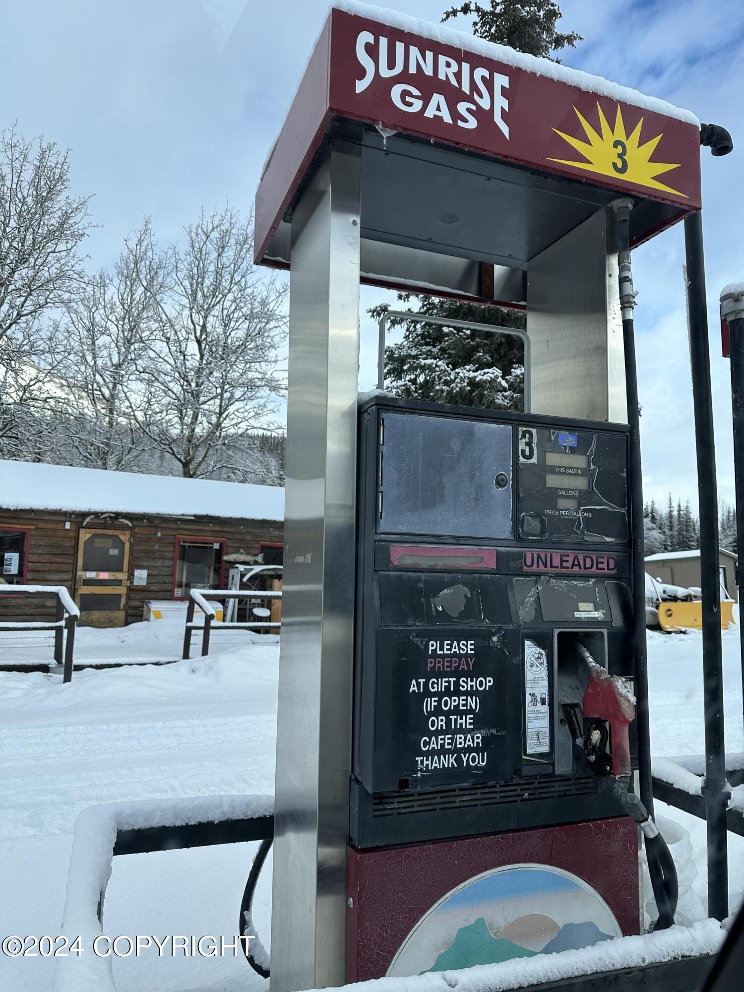 Cooper Landing, Alaska 99572, United States, ,Commercial,Pending,63832