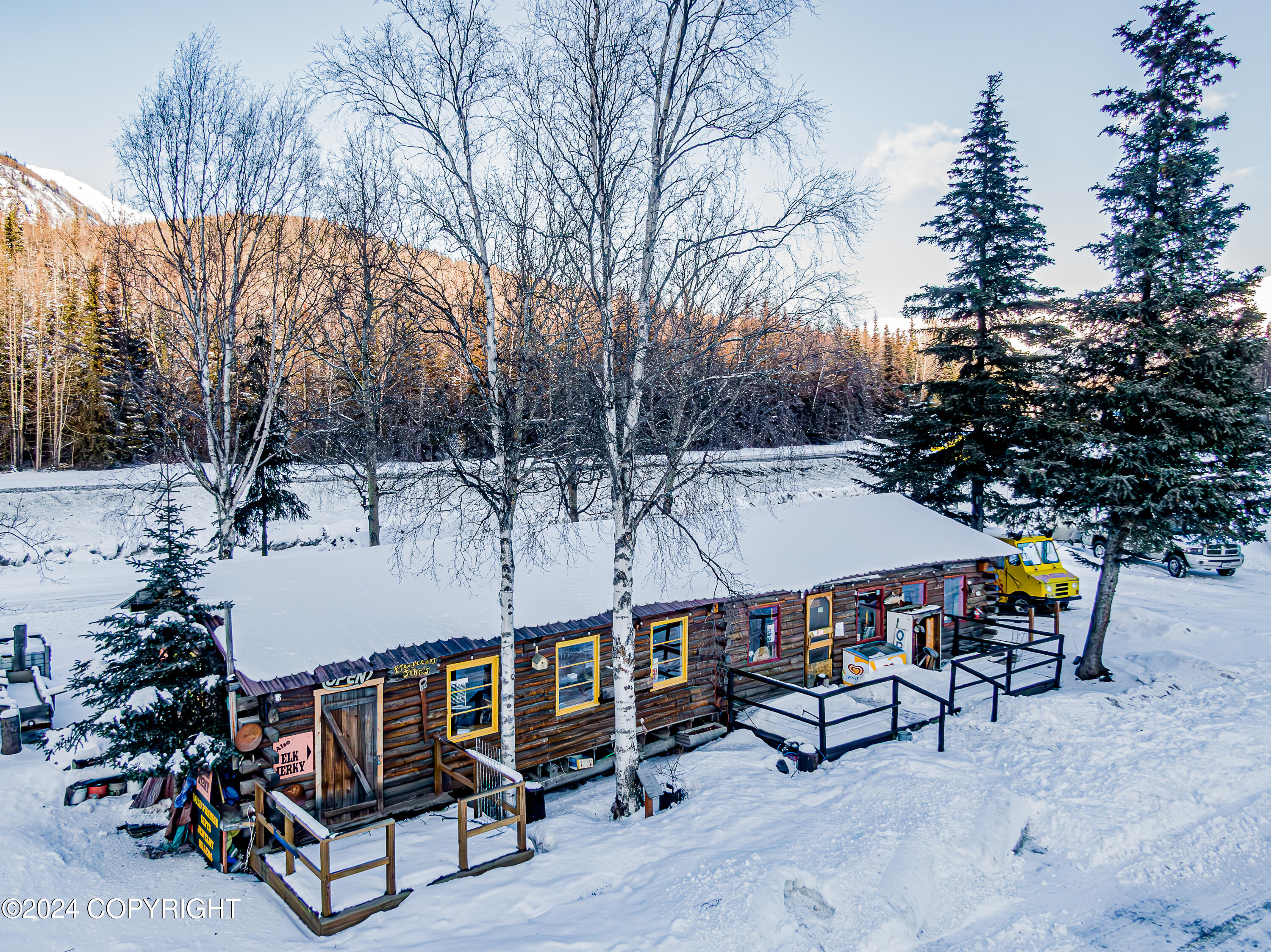 Cooper Landing, Alaska 99572, United States, ,Commercial,Pending,63832