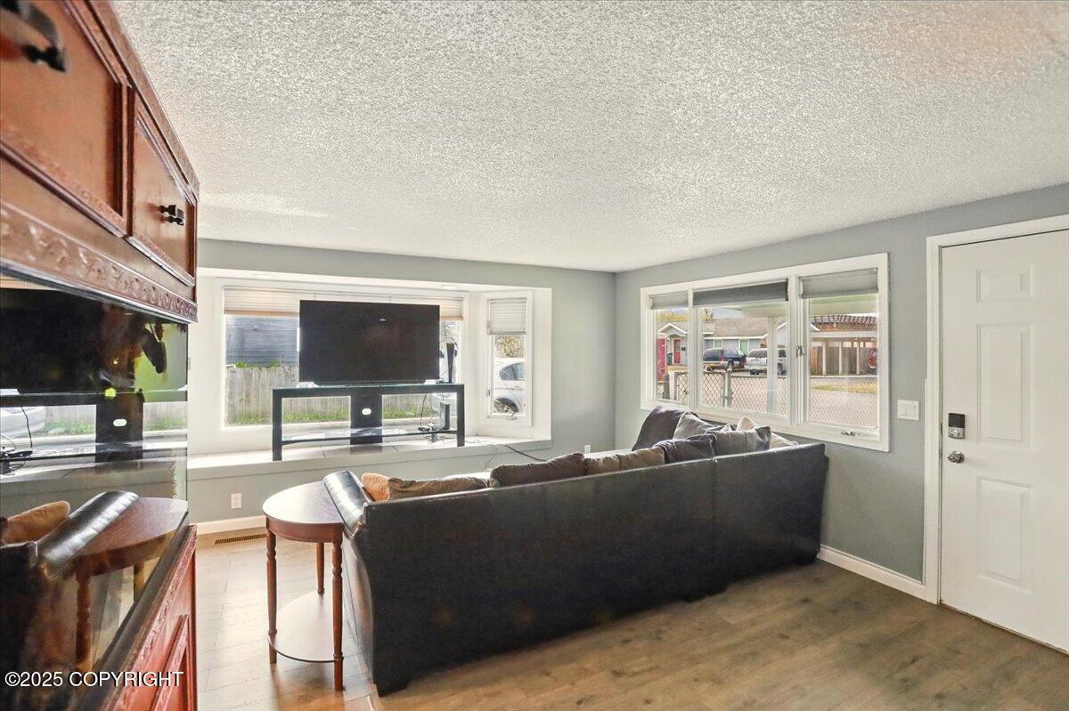 5907 Buckner Drive, Anchorage, Alaska image 8