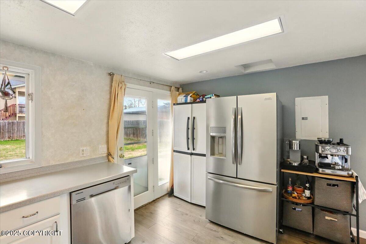 5907 Buckner Drive, Anchorage, Alaska image 11
