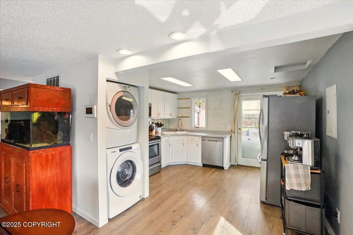 5907 Buckner Drive, Anchorage, Alaska image 13