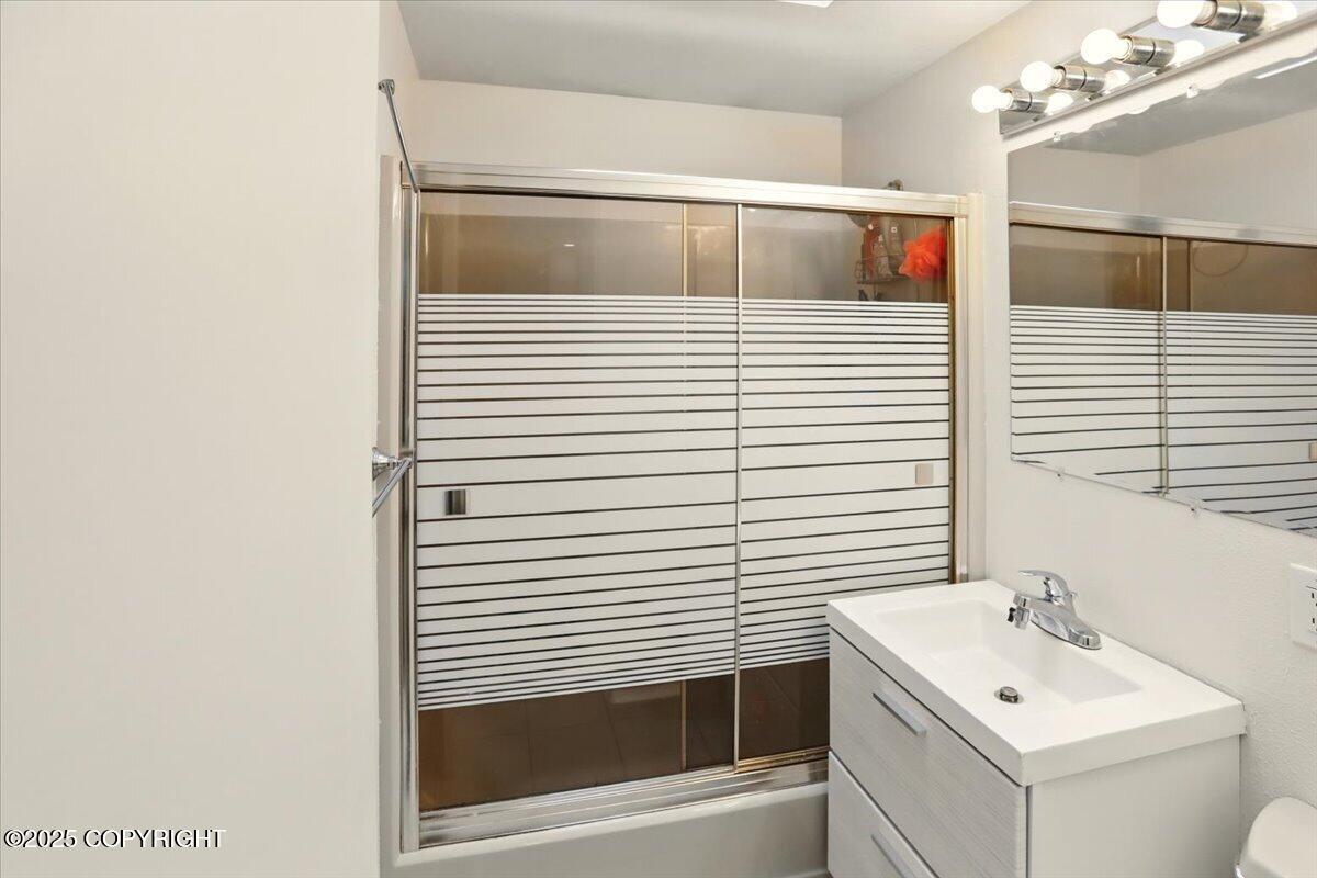 5907 Buckner Drive, Anchorage, Alaska image 20