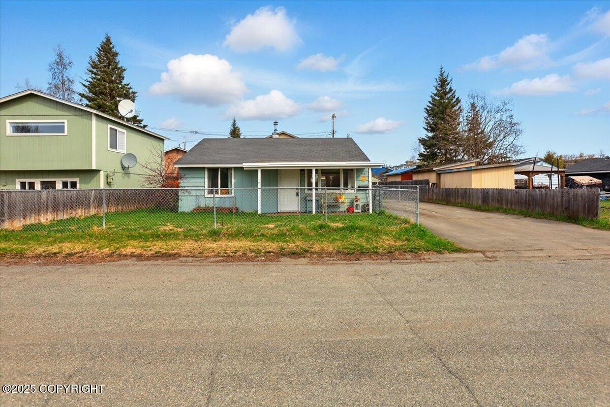 5907 Buckner Drive, Anchorage, Alaska image 4