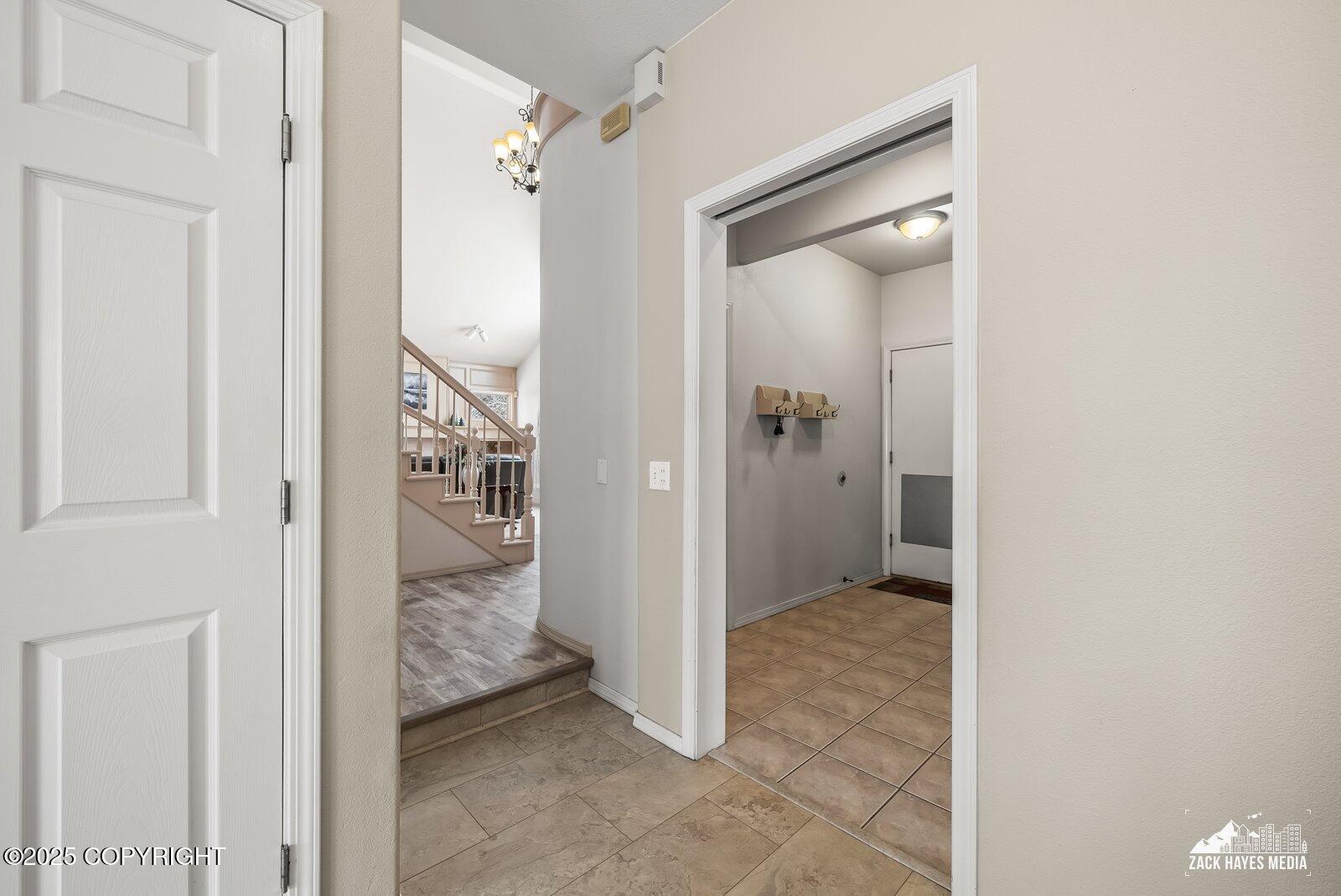 7501 Sportsmens Point Circle, Anchorage, Idaho image 41