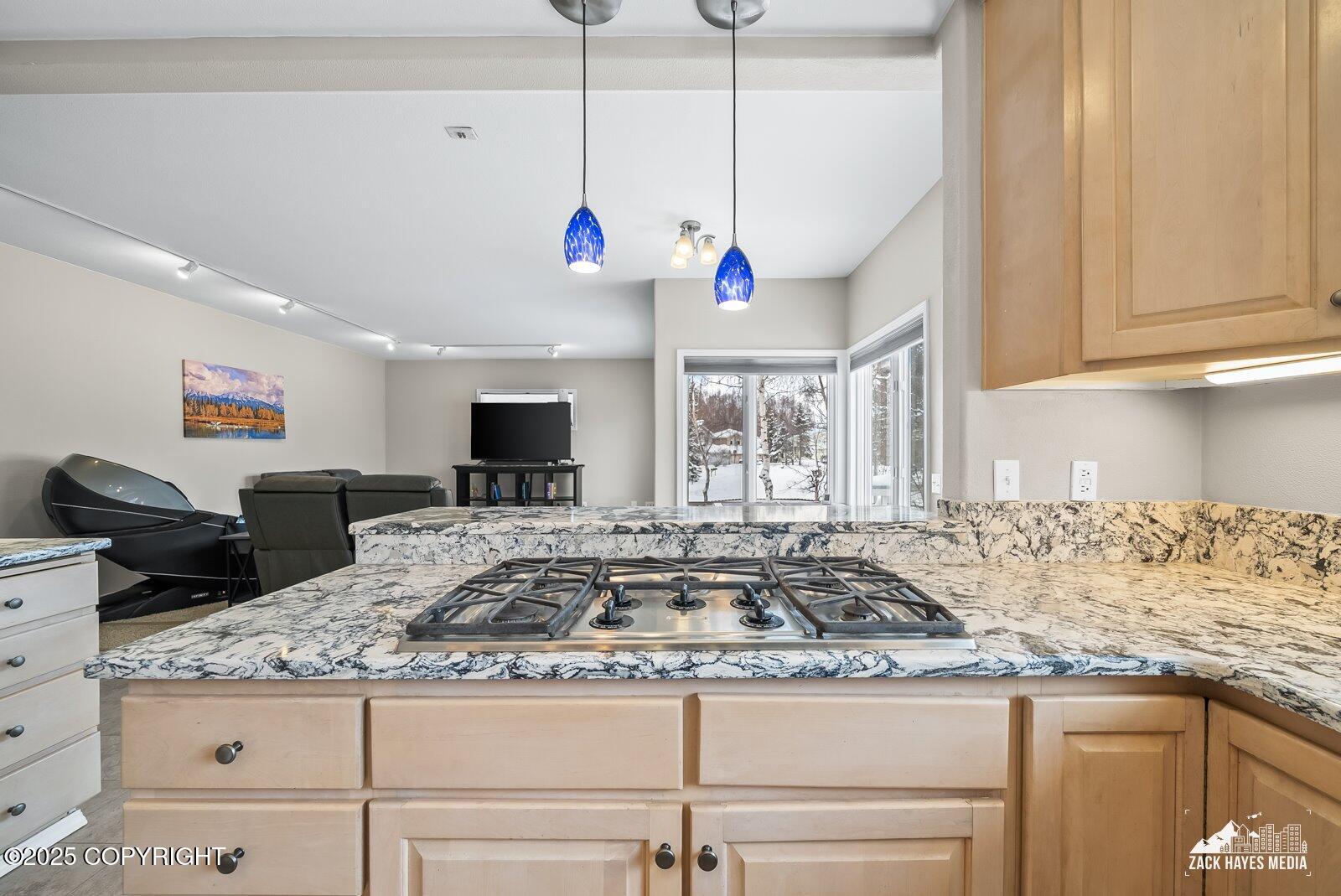 7501 Sportsmens Point Circle, Anchorage, Idaho image 34