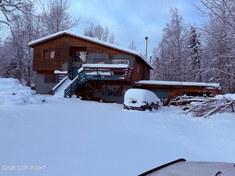 Photo of 1655 E Raven Drive, Wasilla, AK 99654 (MLS # 26-315)