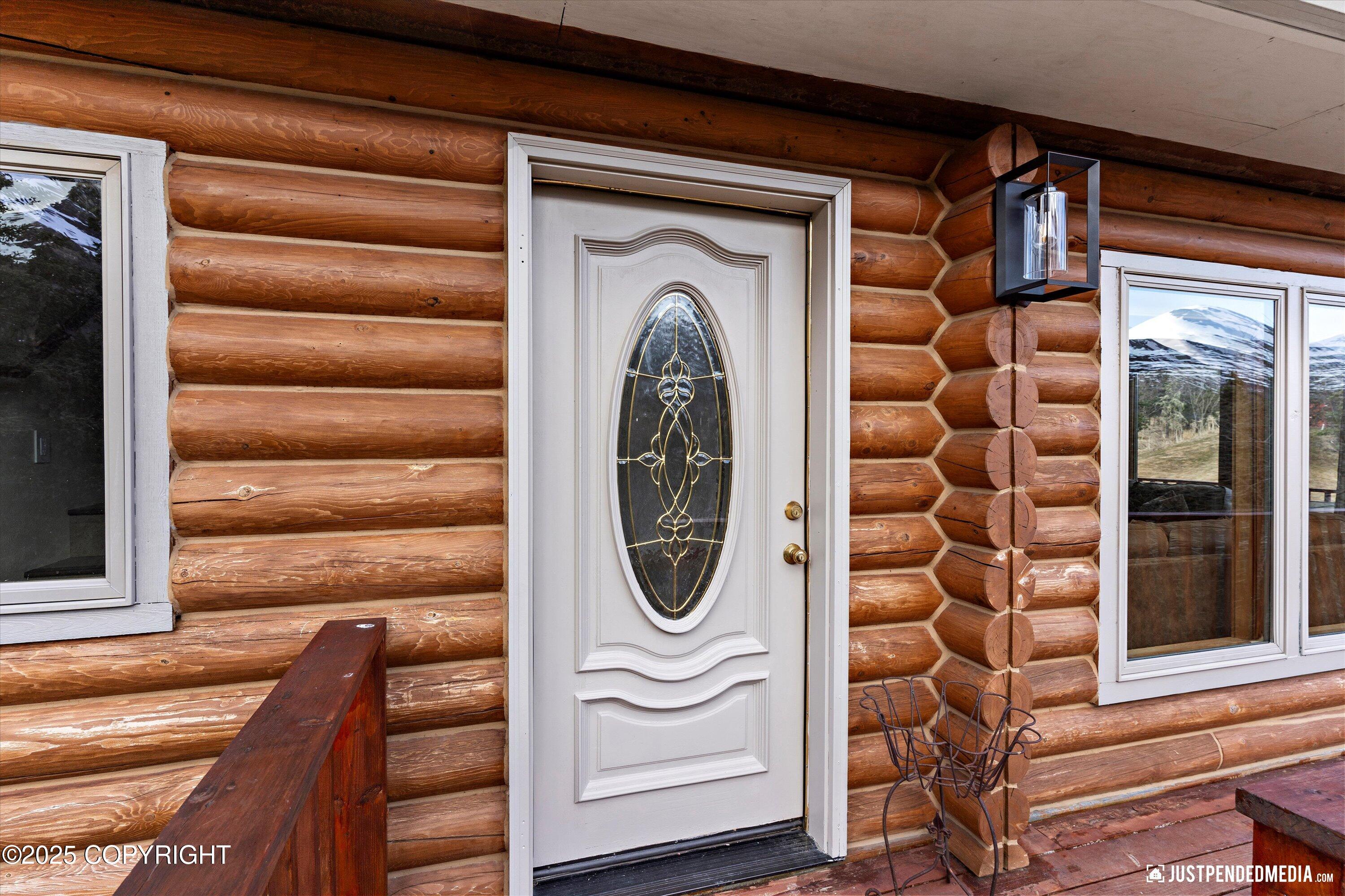 3915 SE Hiland Road, Eagle River, Alaska image 9