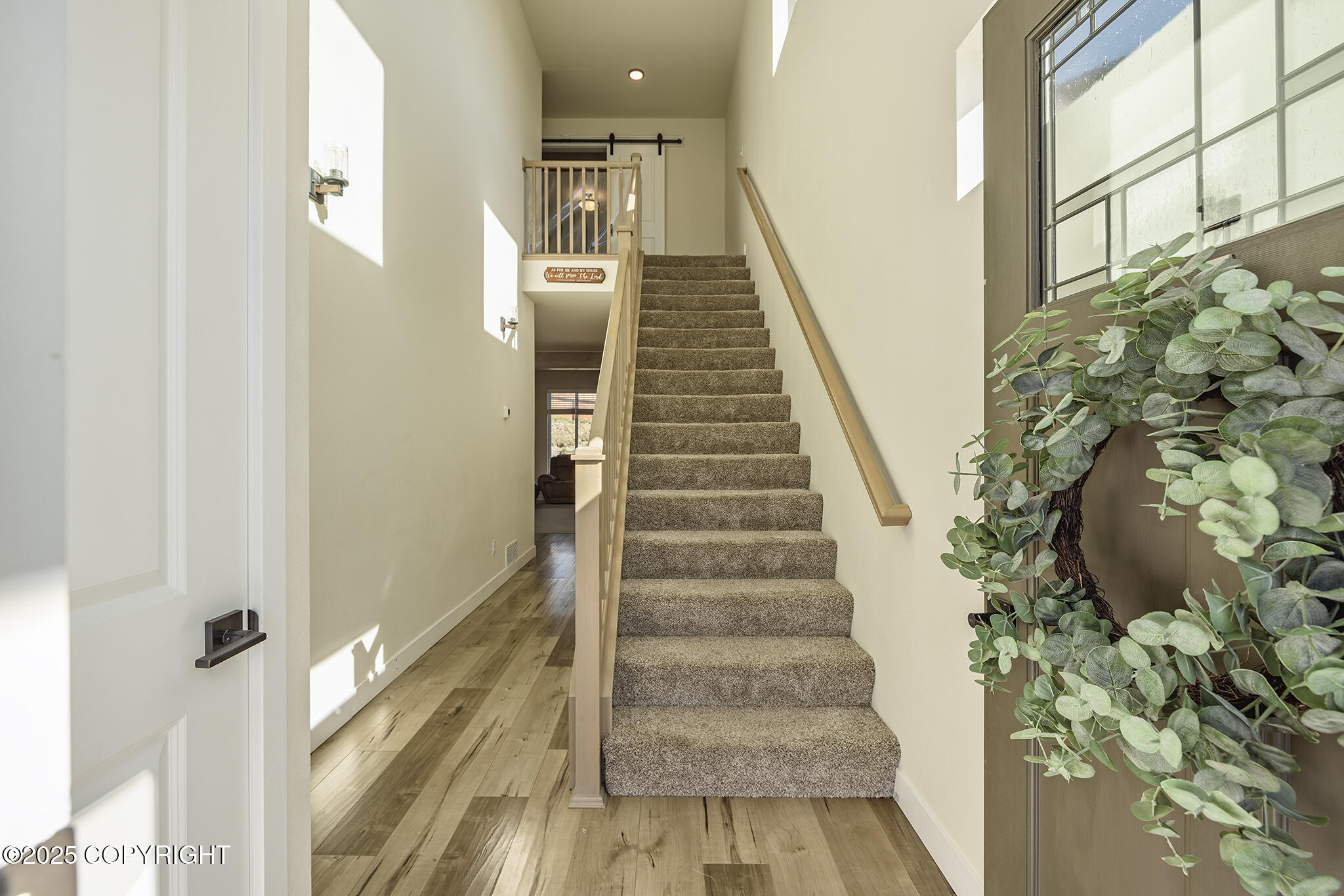 7686 Gate Creek Drive, Anchorage, Alaska image 3