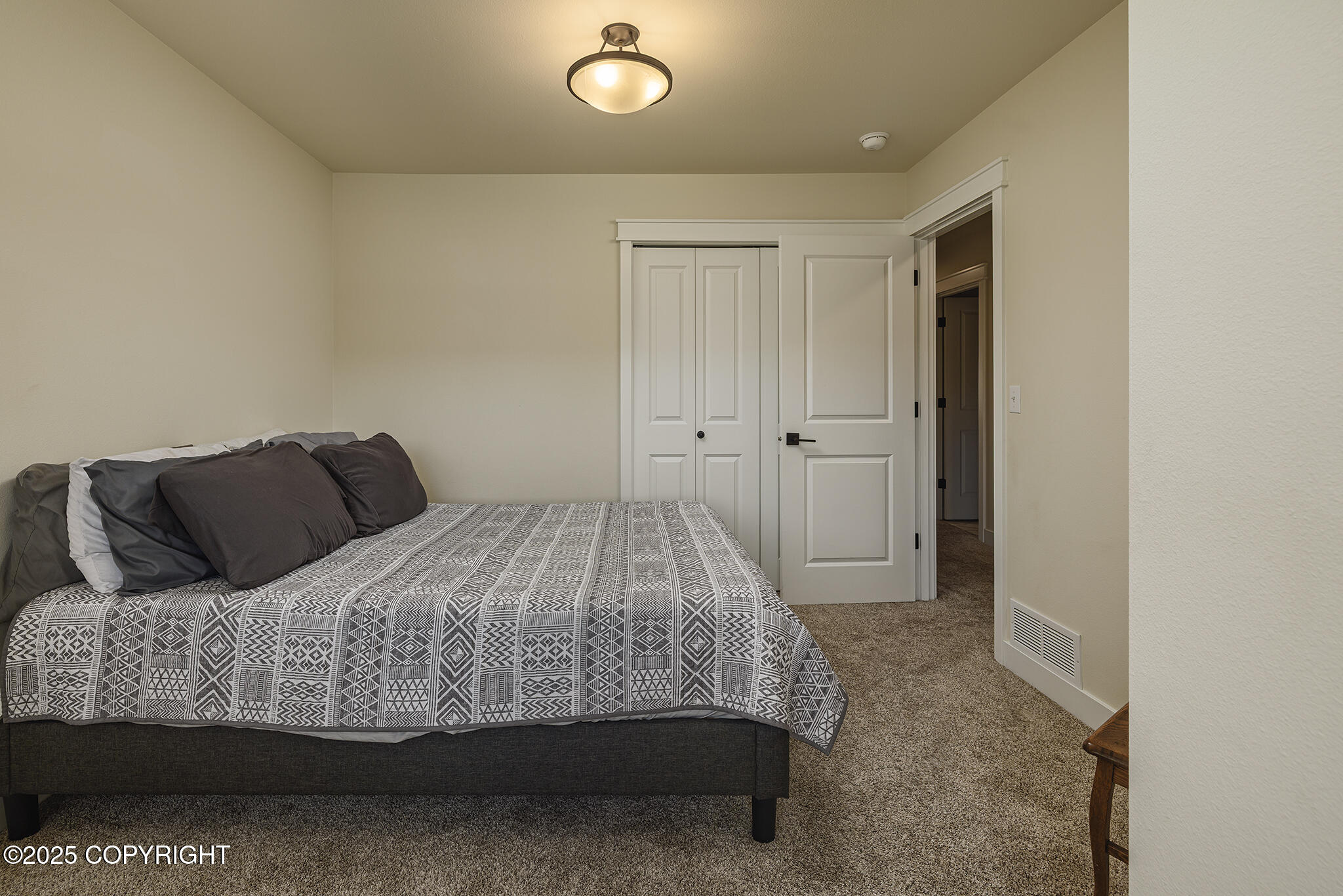 7686 Gate Creek Drive, Anchorage, Alaska image 27