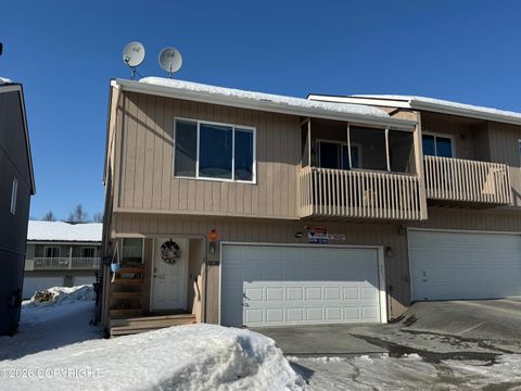 Condo For Sale - 13836 Hunterrwood Lane #122<br/> Eagle River, AK 99577