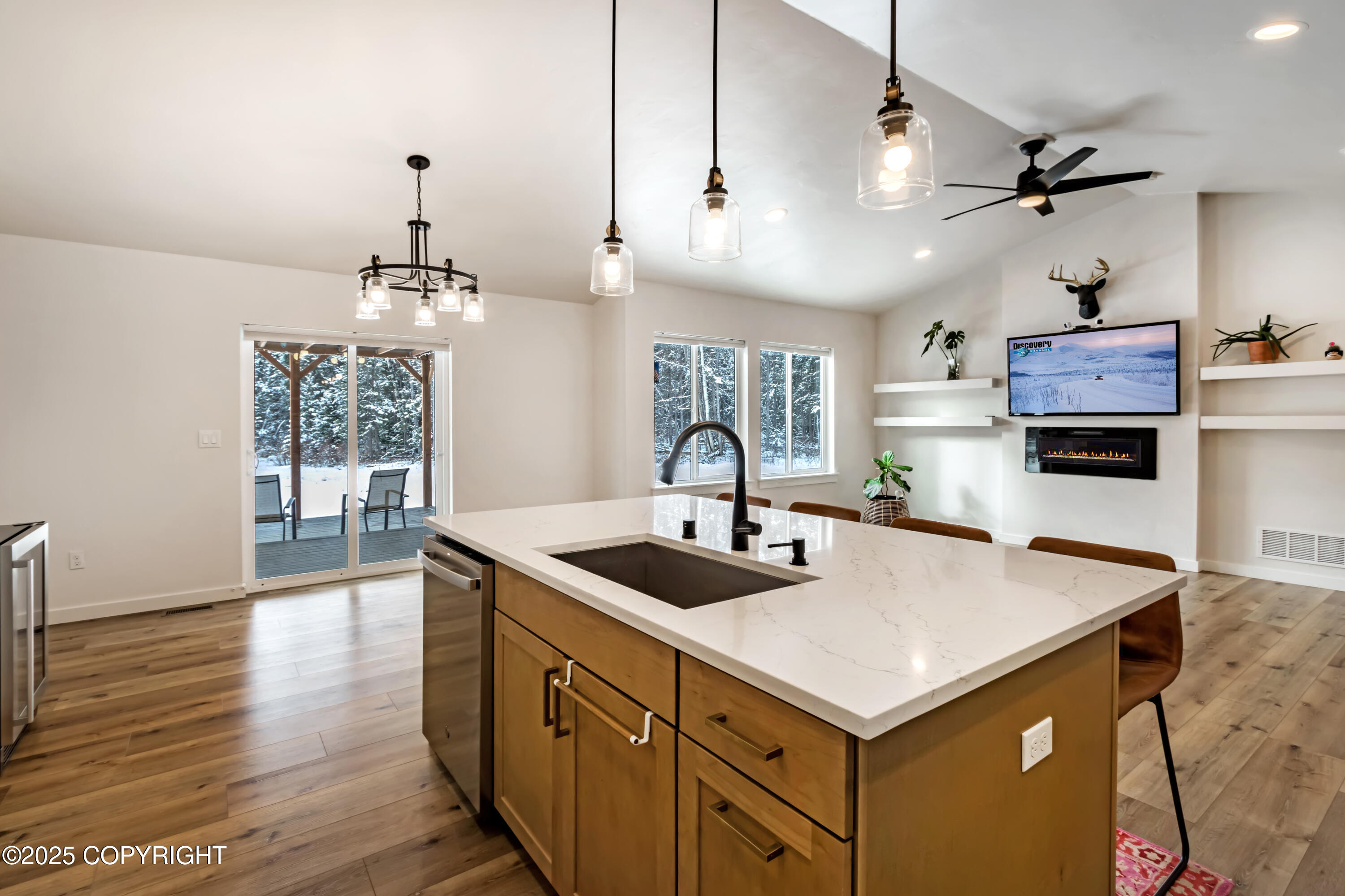 5404 N Suslositna Street, Wasilla, Idaho image 18