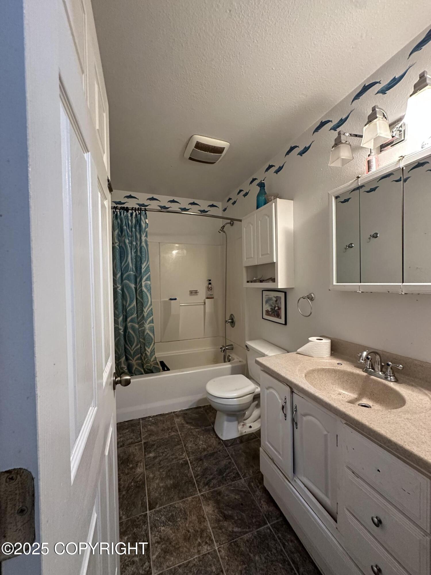 2130 Frisbee Court, Homer, Idaho image 12