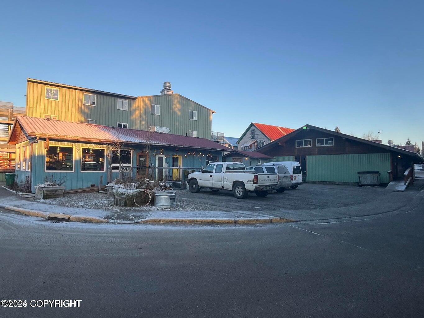 200 Chief John Street