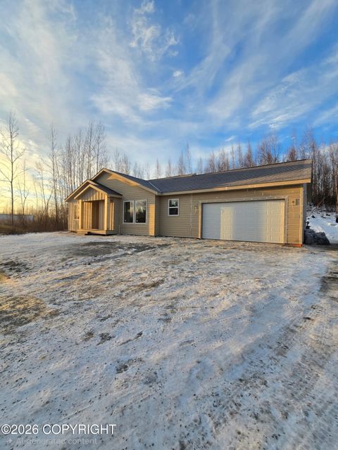 Apartment For Sale - 13965 W Aero Lane<br/> Big Lake, AK 99652